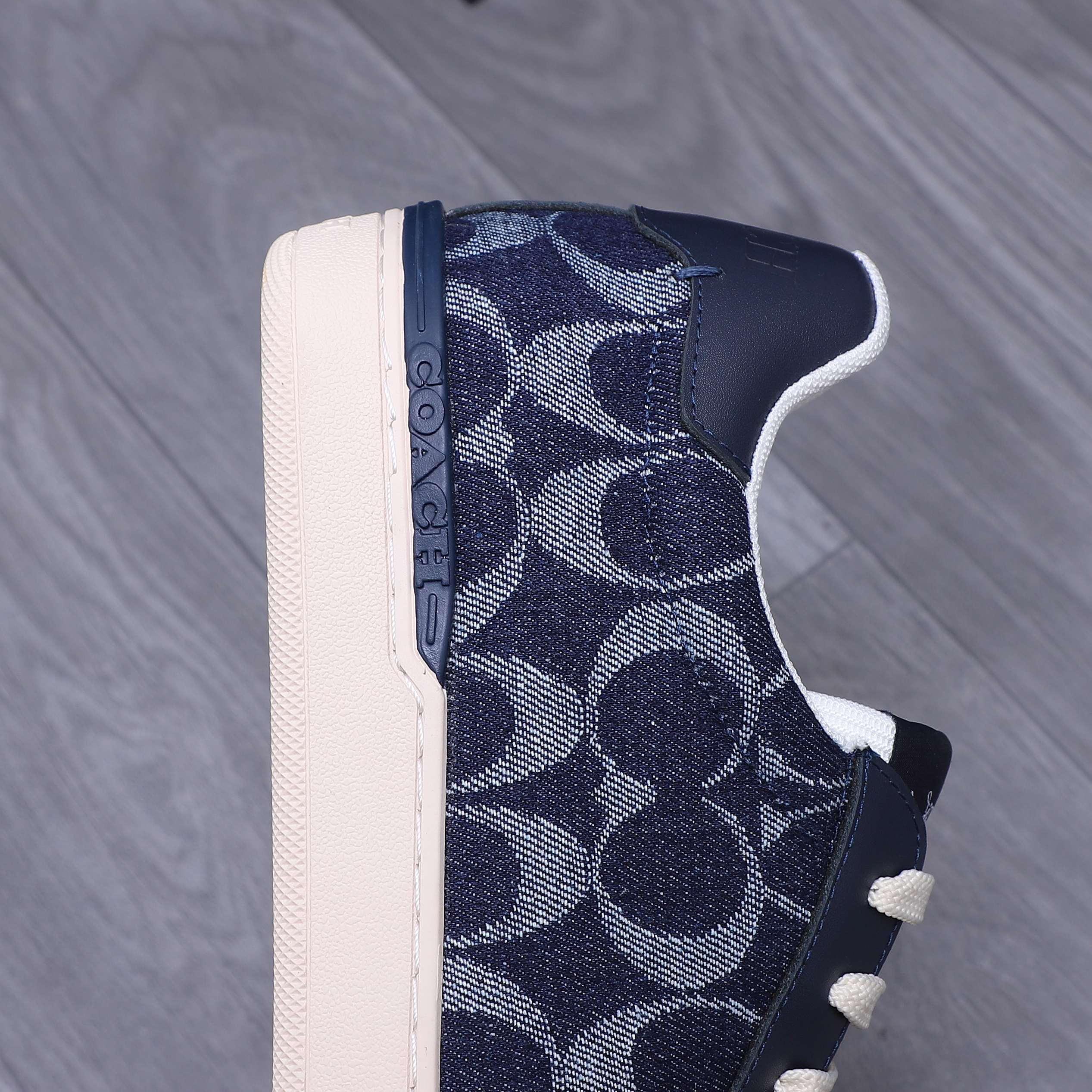 Coach Men's Canvas and Leather Lace-Up Sneakers - Size 38-44 10 a1741954415452 5536