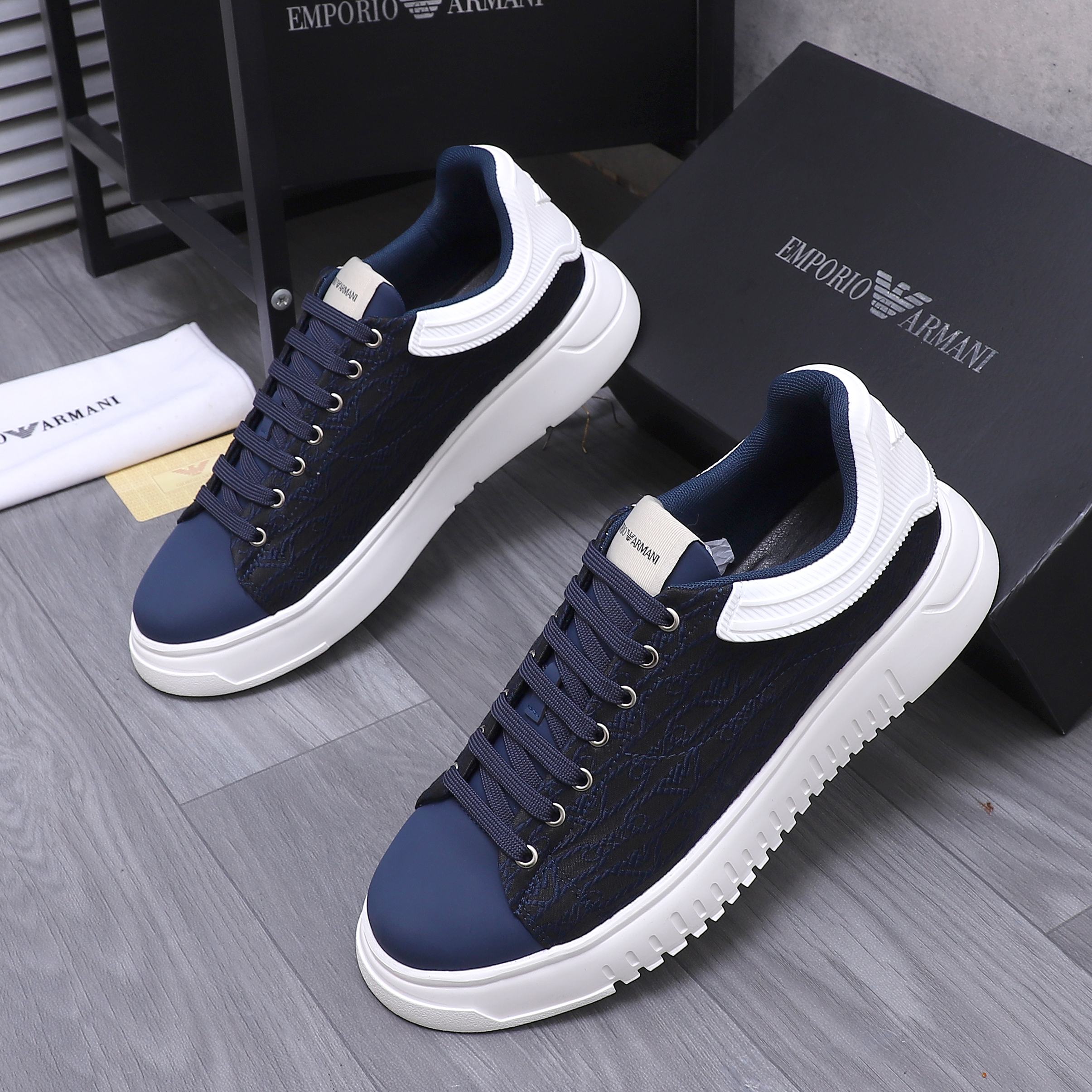 Emporio Armani Men's Leather Sneakers - Stylish & Breathable 3 a1742369014534 4744