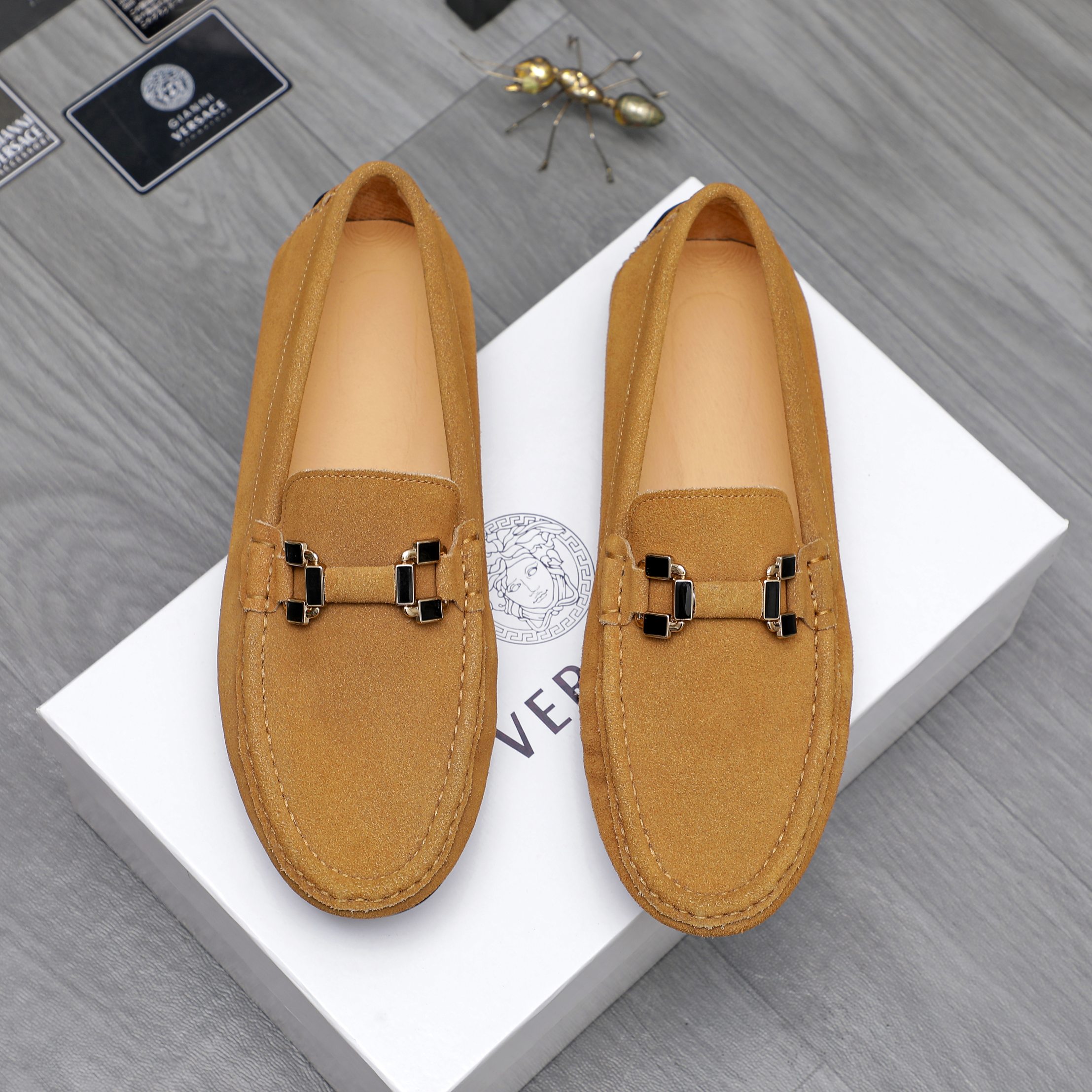 Versace Men's Casual Slip-On Loafers in Suede Embossed Leather 3 a1742452290577 0843