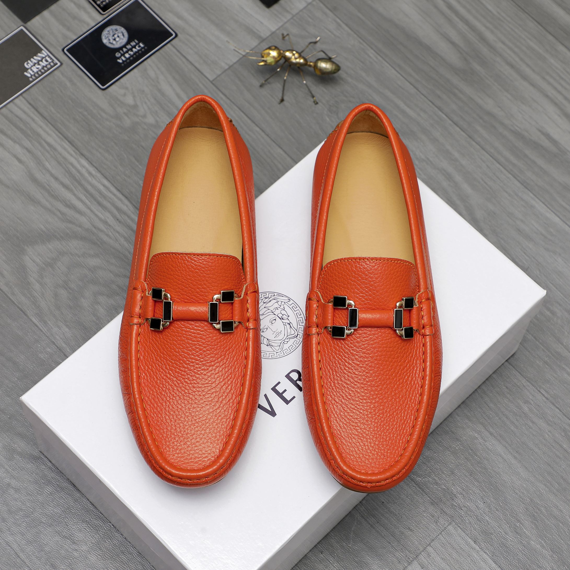 Versace Men's Leather Loafers Slip-on Casual Shoes 3 a1742453123918 3638