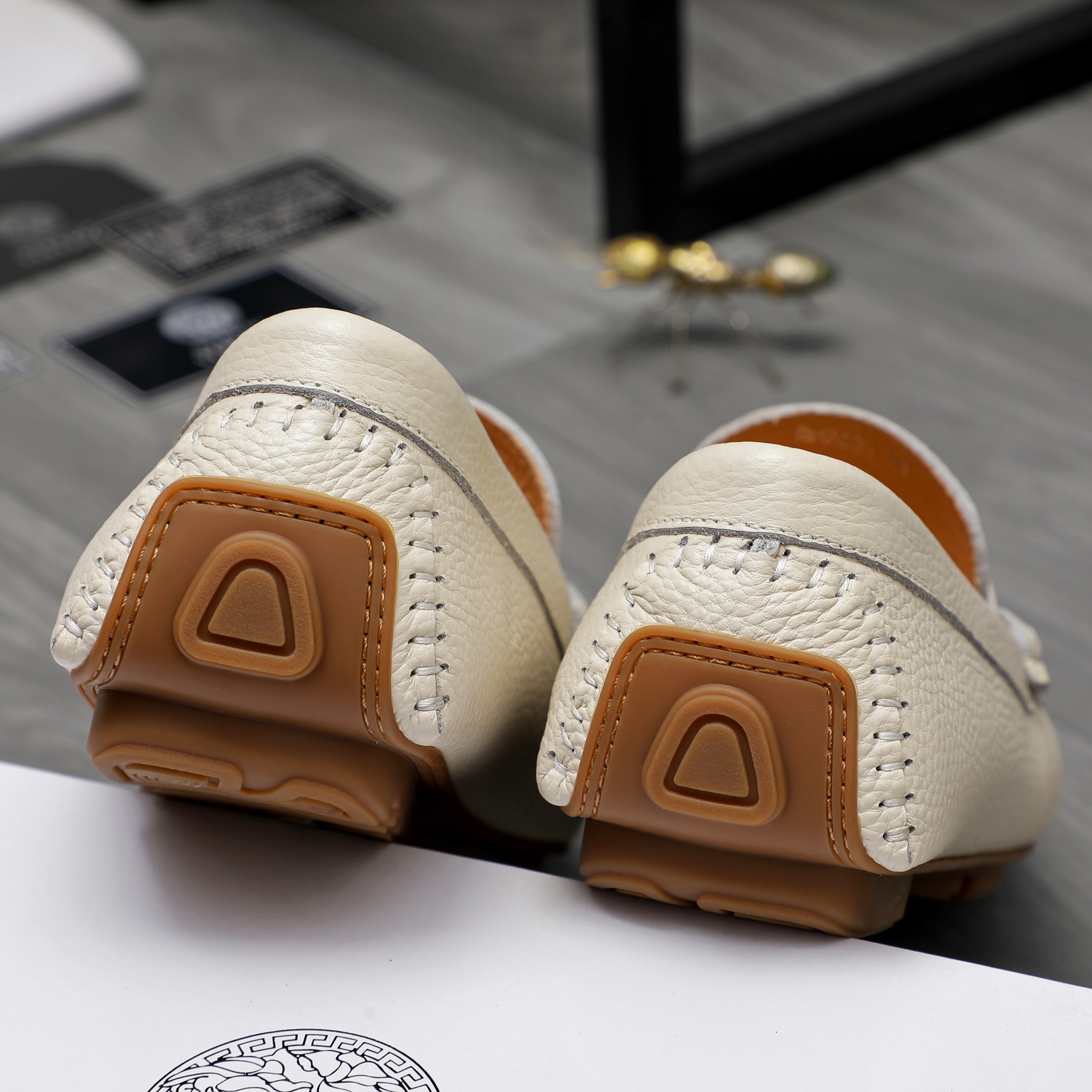 Versace Men's Leather Loafers - Classic Style & Comfort (Sizes 38-44) 11 a1742453586664 3858