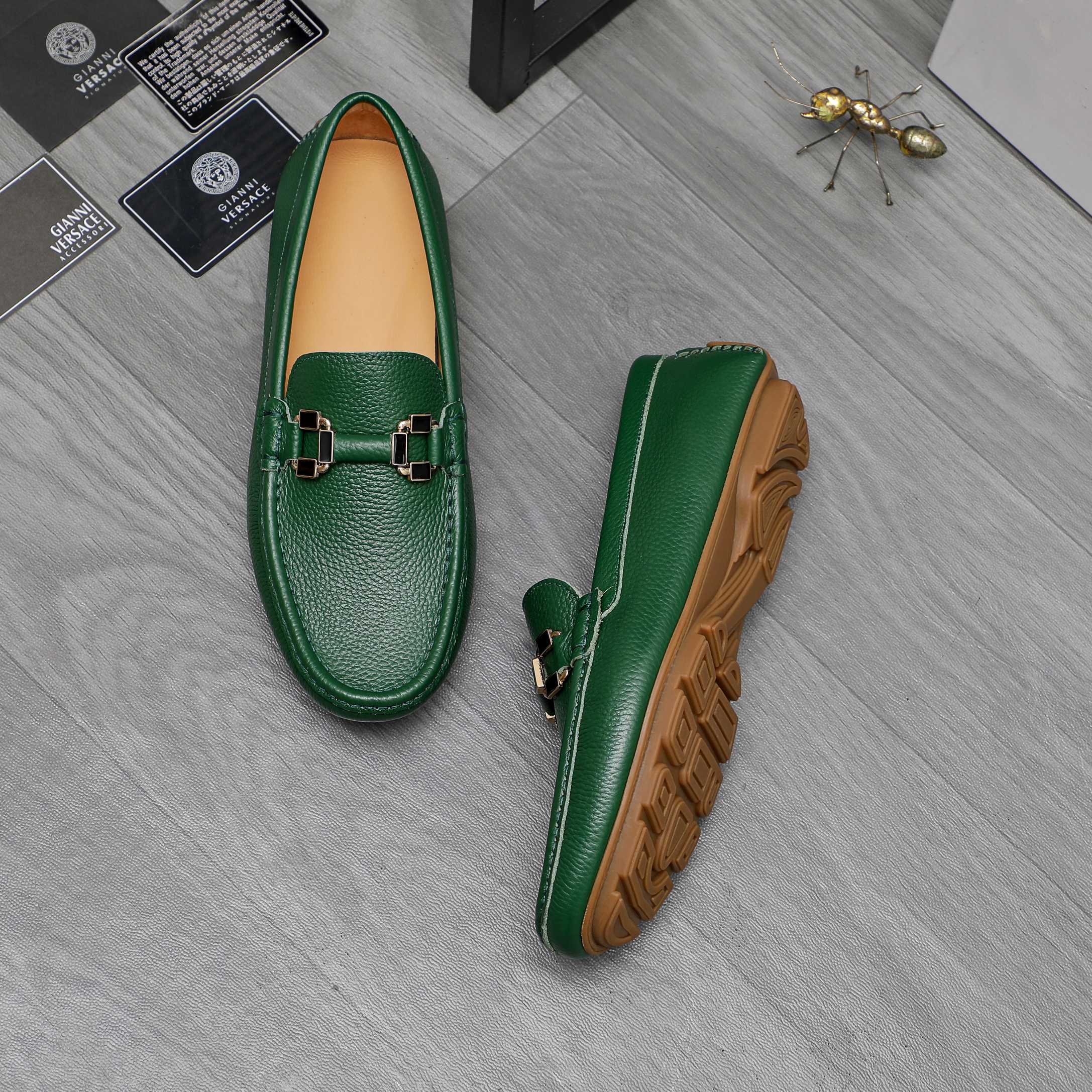 Versace Men's Leather Loafers Casual Slip-On Shoes 5 a1742453704371 2406