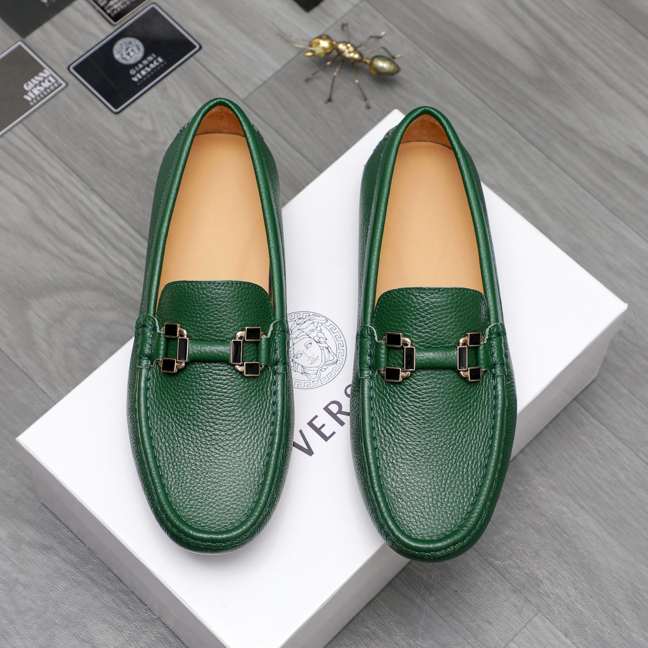 Versace Men's Leather Loafers Casual Slip-On Shoes 3 a1742453705891 3502