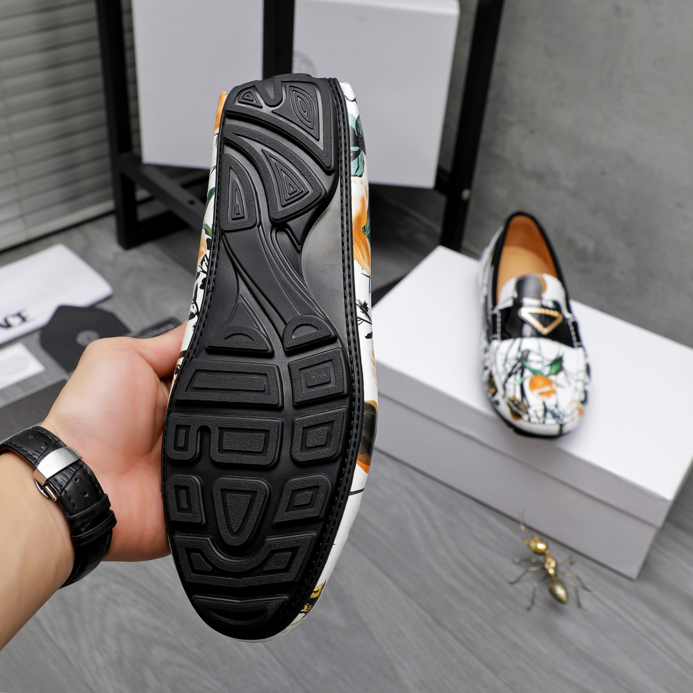 Versace Men's Floral Print Leather Loafers Slip-ons Shoes Size 38-44 8 a1742455995698 1756