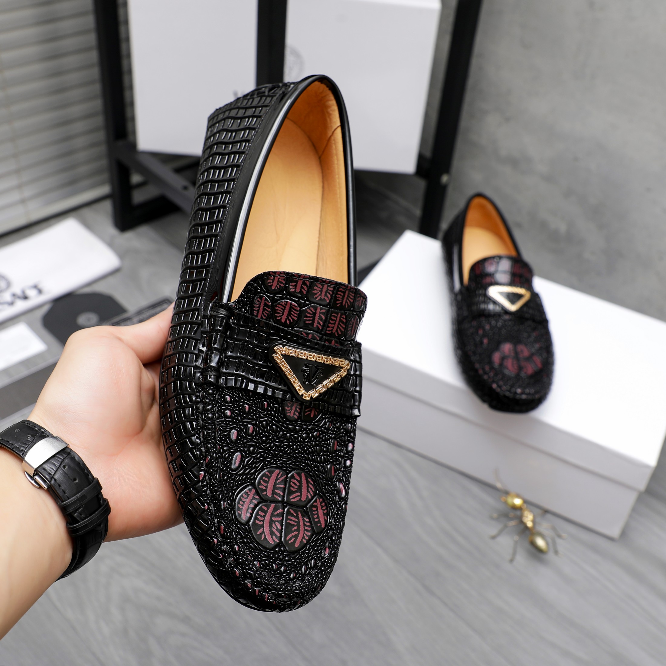 Versace Men's Embossed Leather Slip-On Loafers, Sizes 38-44 6 a1742456883781 1614