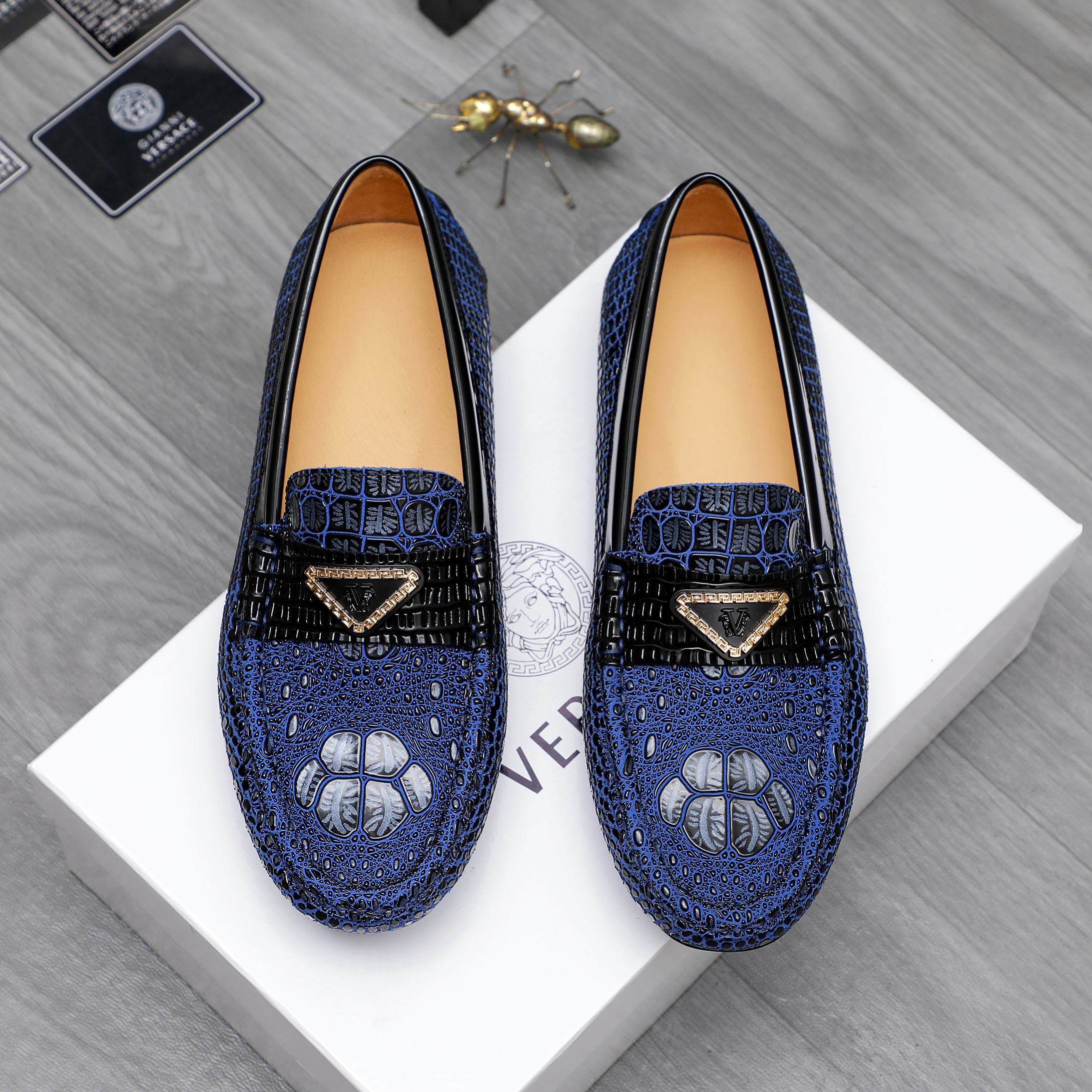 Versace Men's Embossed Leather Slip-On Loafers - Stylish Comfort (Sizes 38-44) 3 a1742457021257 0500