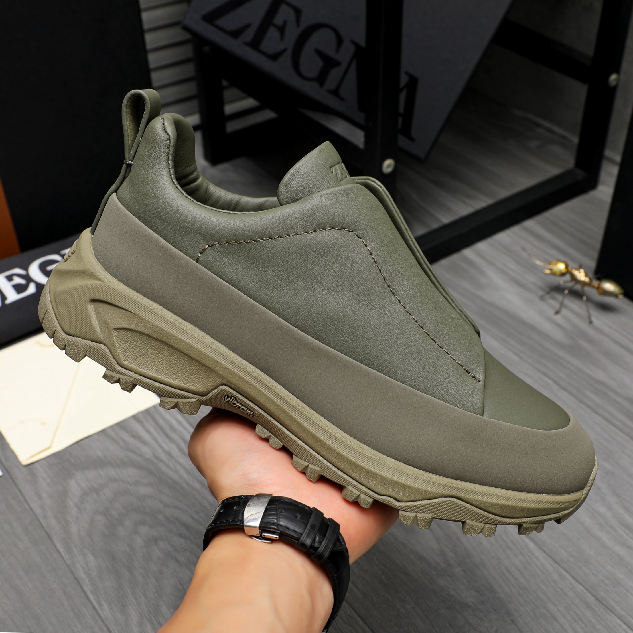 Ermenegildo Zegna Leather Slip-On Sneakers: Stylish Comfort, Sizes 38-44 7 a1743487651231 8752
