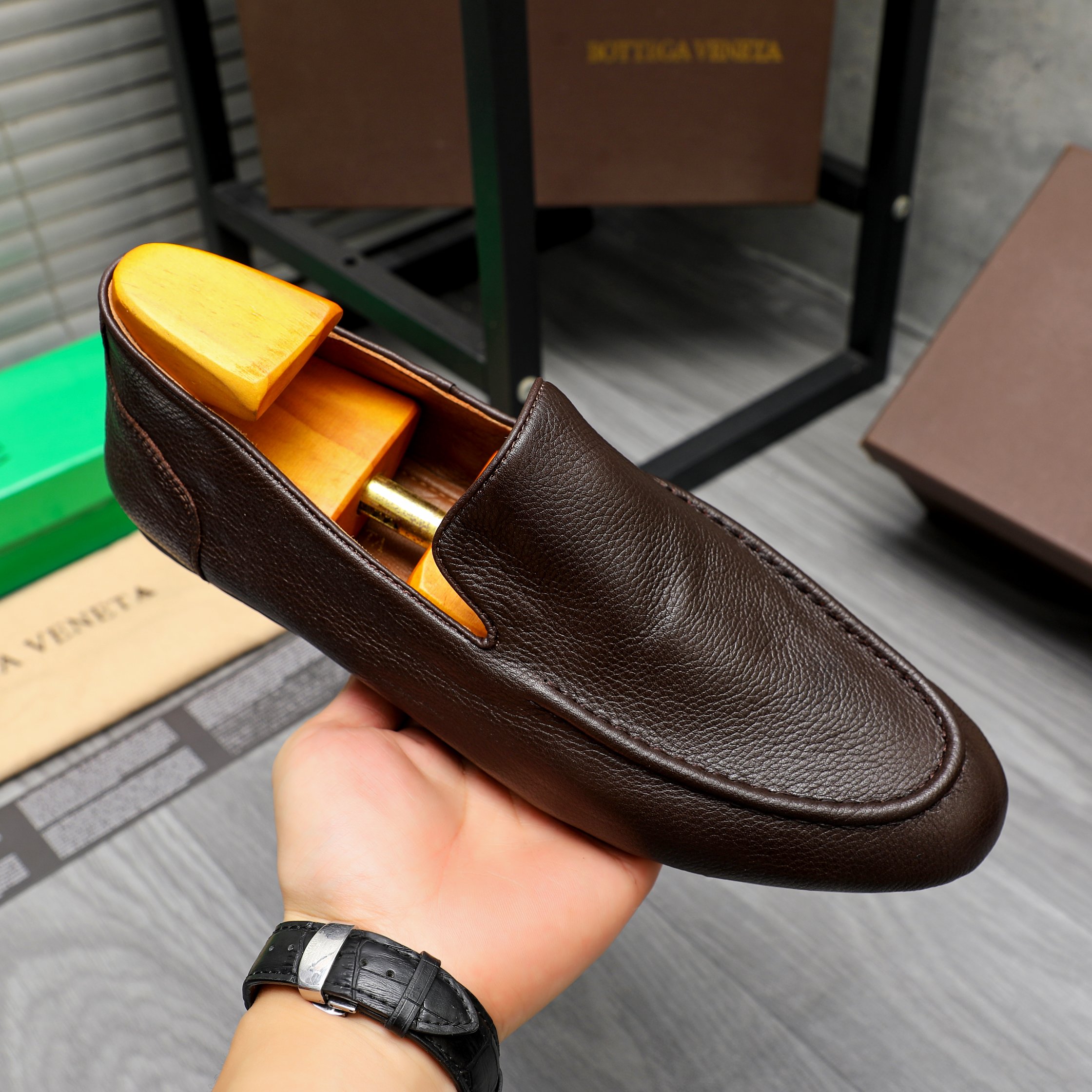 Bottega Veneta Men's Leather Slip-On Loafers, Genuine Leather Insole & Outsole 8 a1743577900982 2543