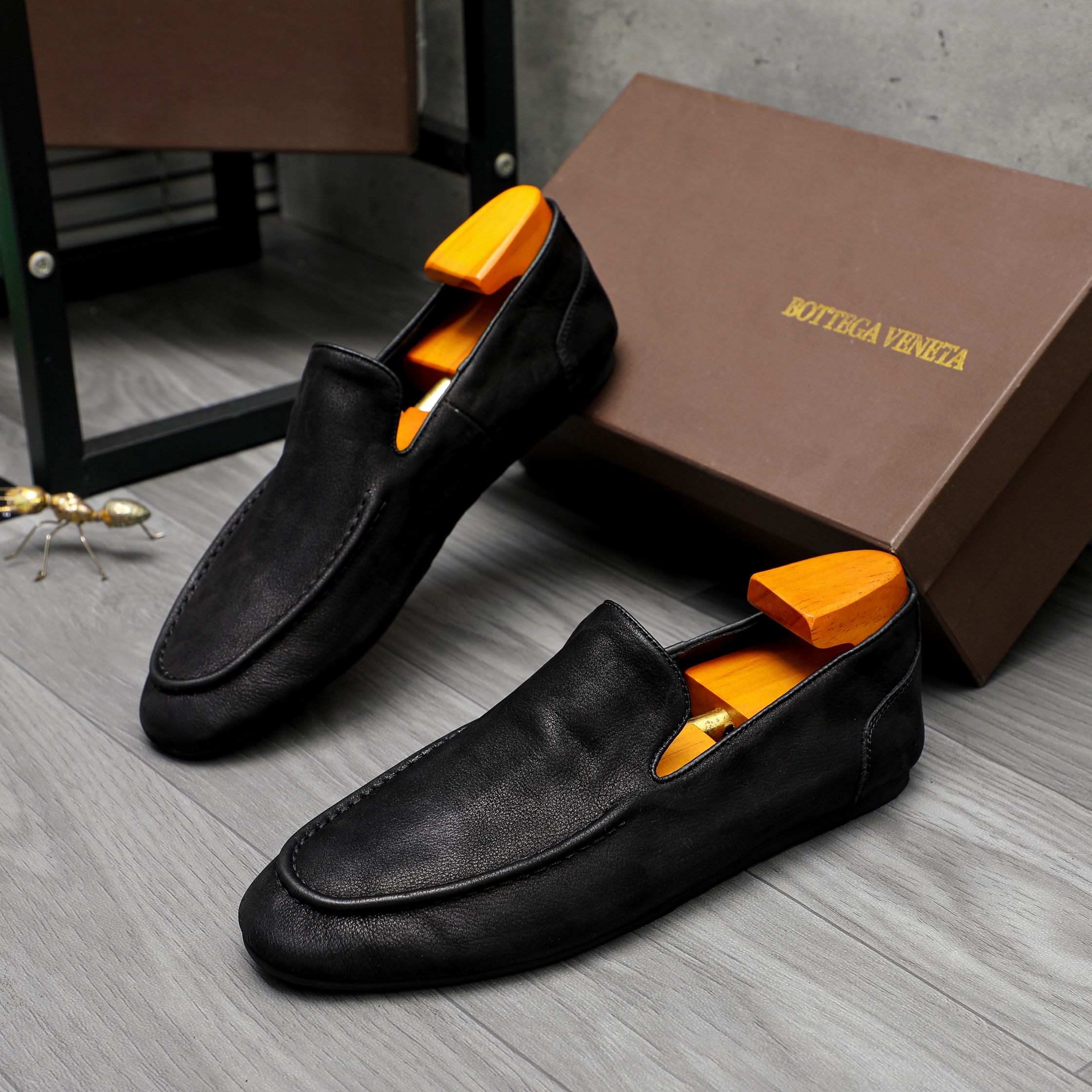 Bottega Veneta Men's Leather Slip-On Loafers, Classic Style, Sizes 39-45 5 a1743578008294 2115