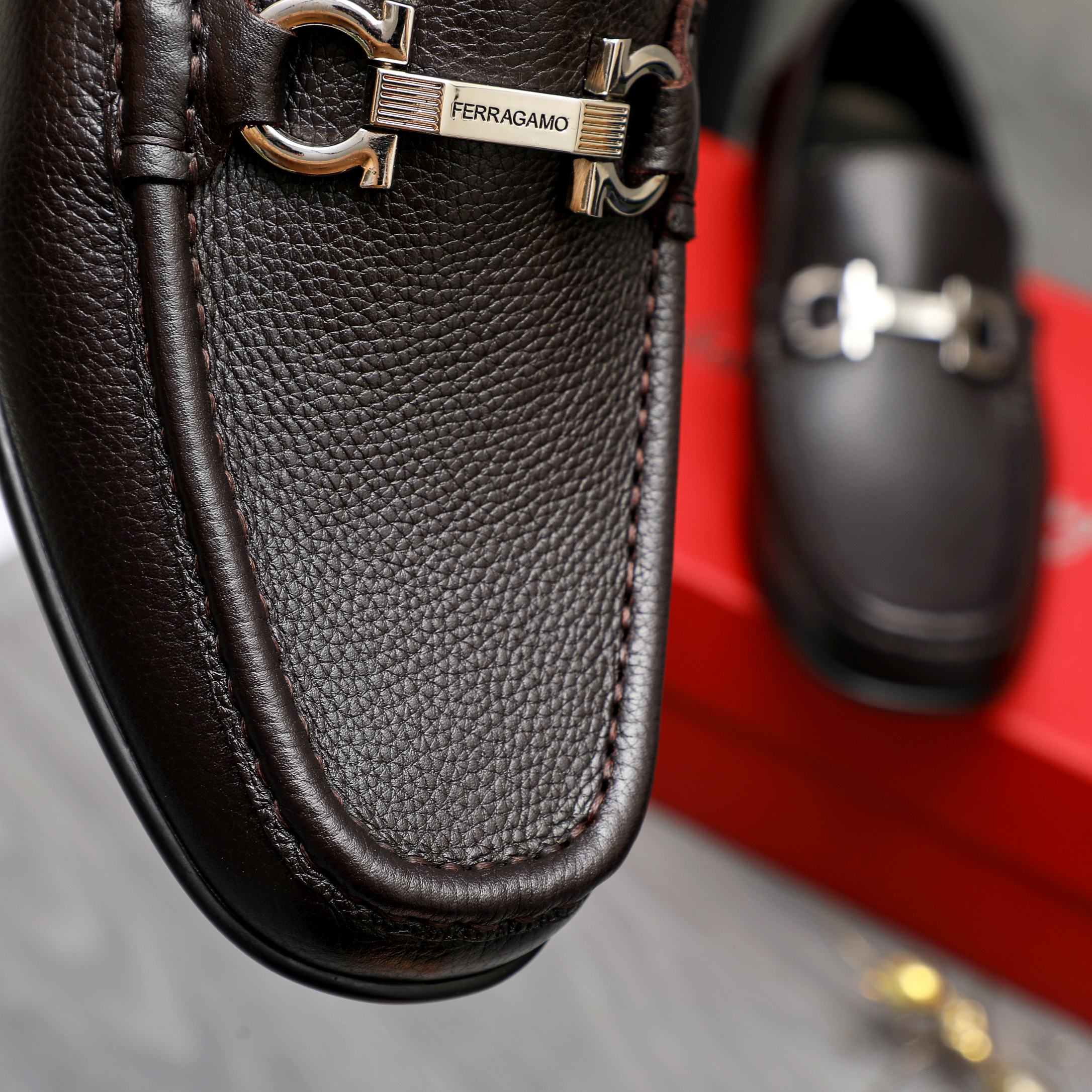 Salvatore Ferragamo Men's Leather Loafers with Gancini Ornament 10 a1743578573539 5238