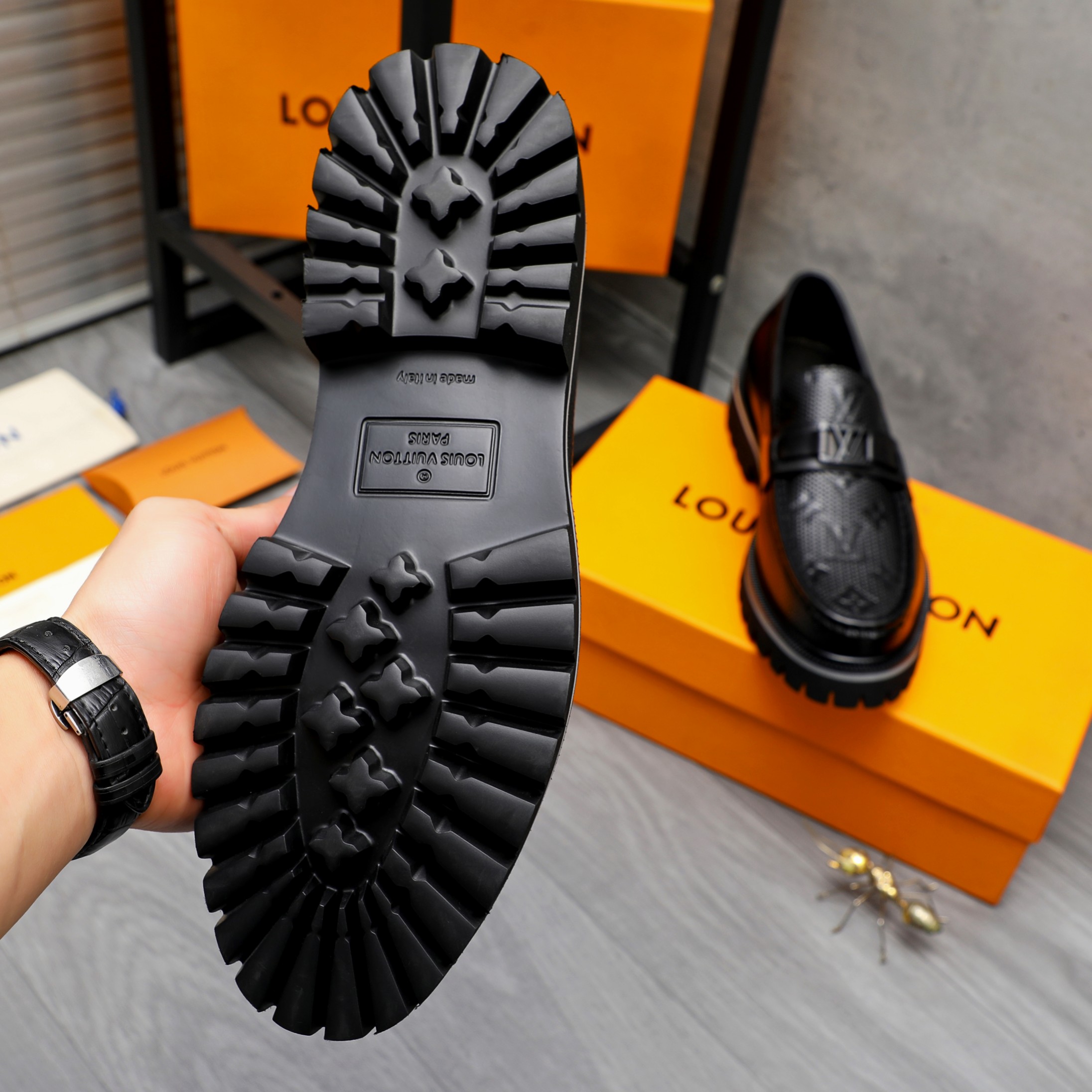 Louis Vuitton Men's Leather Loafers Slip-Ons Dress Shoes Size 39-44 9 a1744098083019 3716