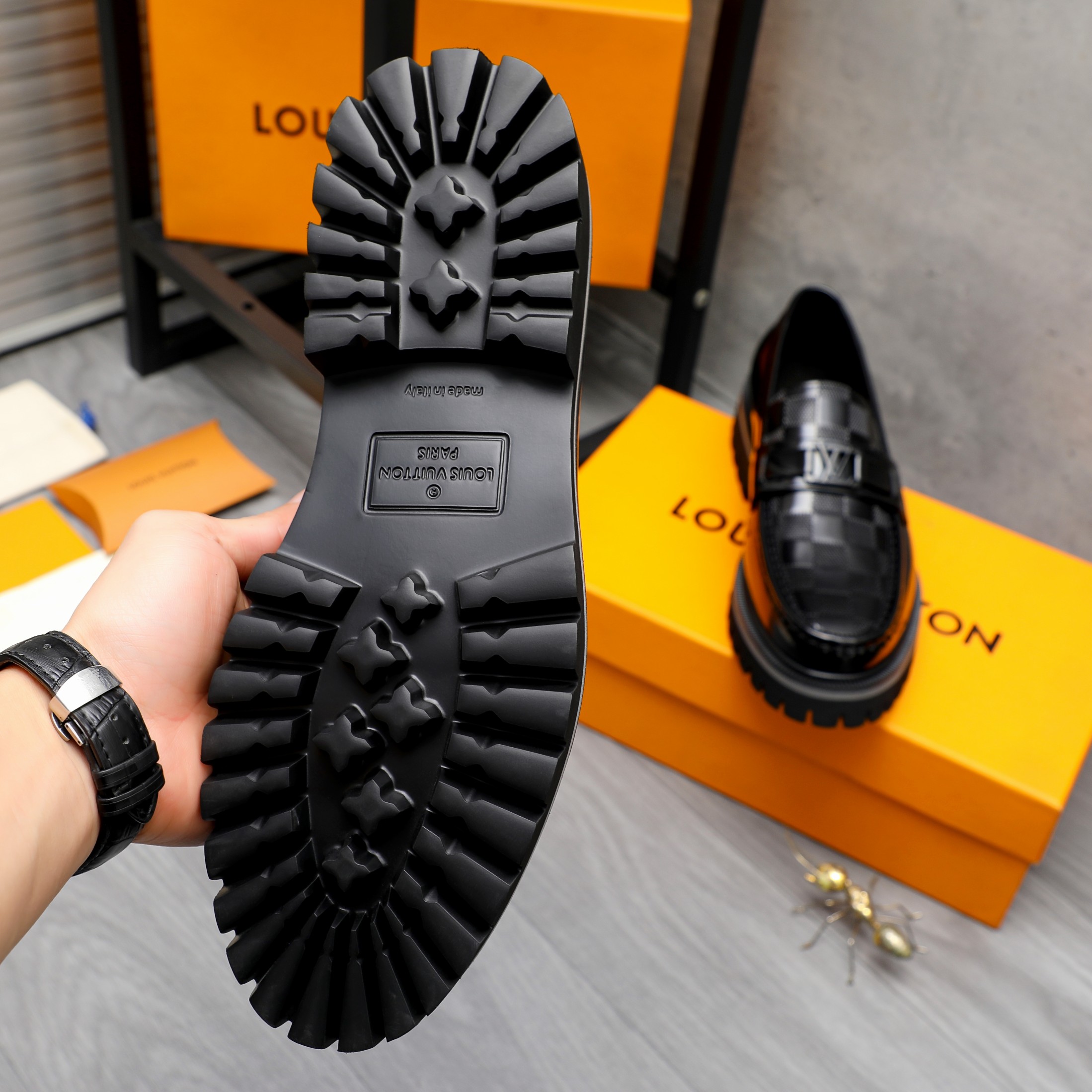 Louis Vuitton Men's Black Leather Damier Loafers Slip-Ons Dress Shoes 8 a1744098850455 6481