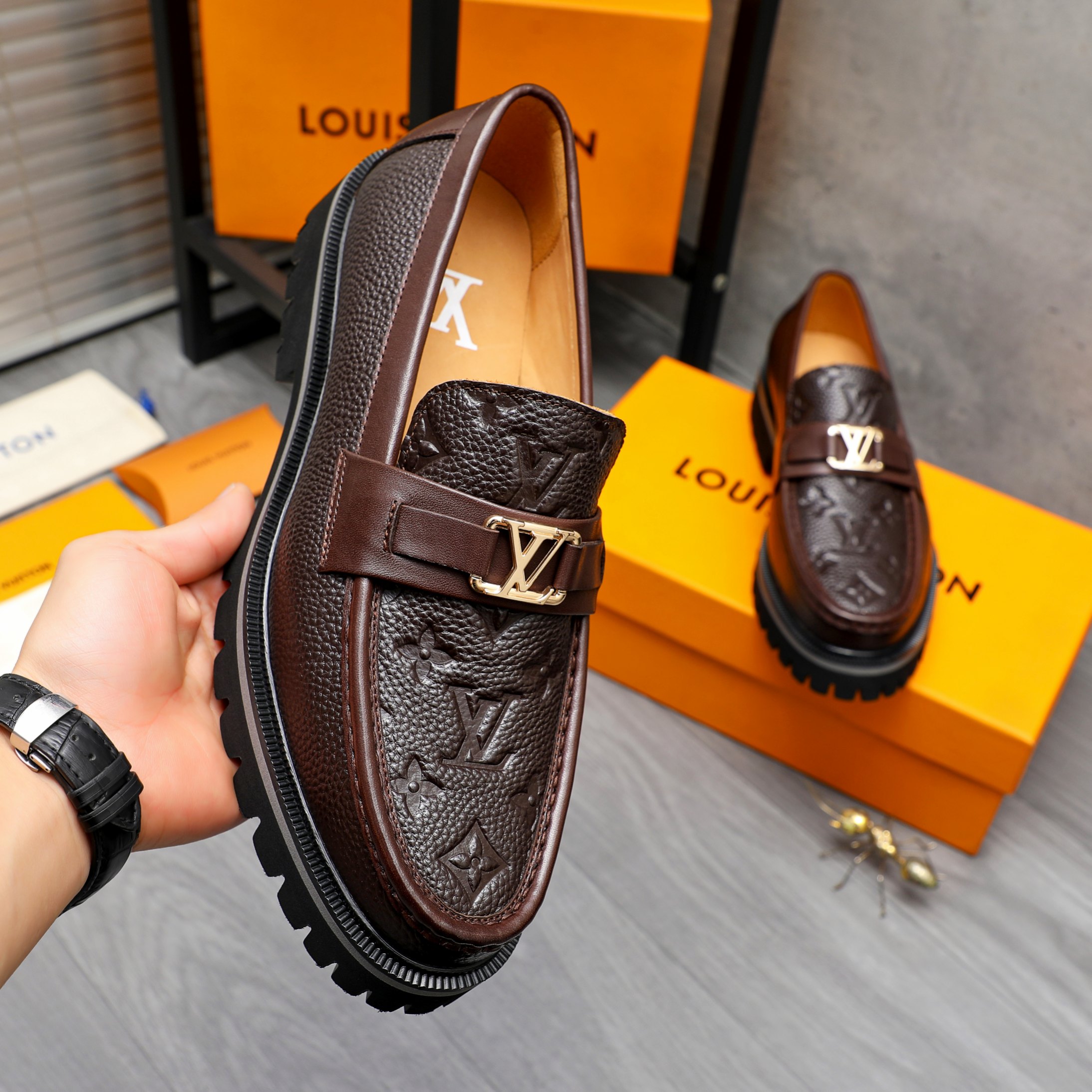 Louis Vuitton Men's Embossed Leather Loafers - Business Casual Slip-Ons 6 a1744099188070 1134