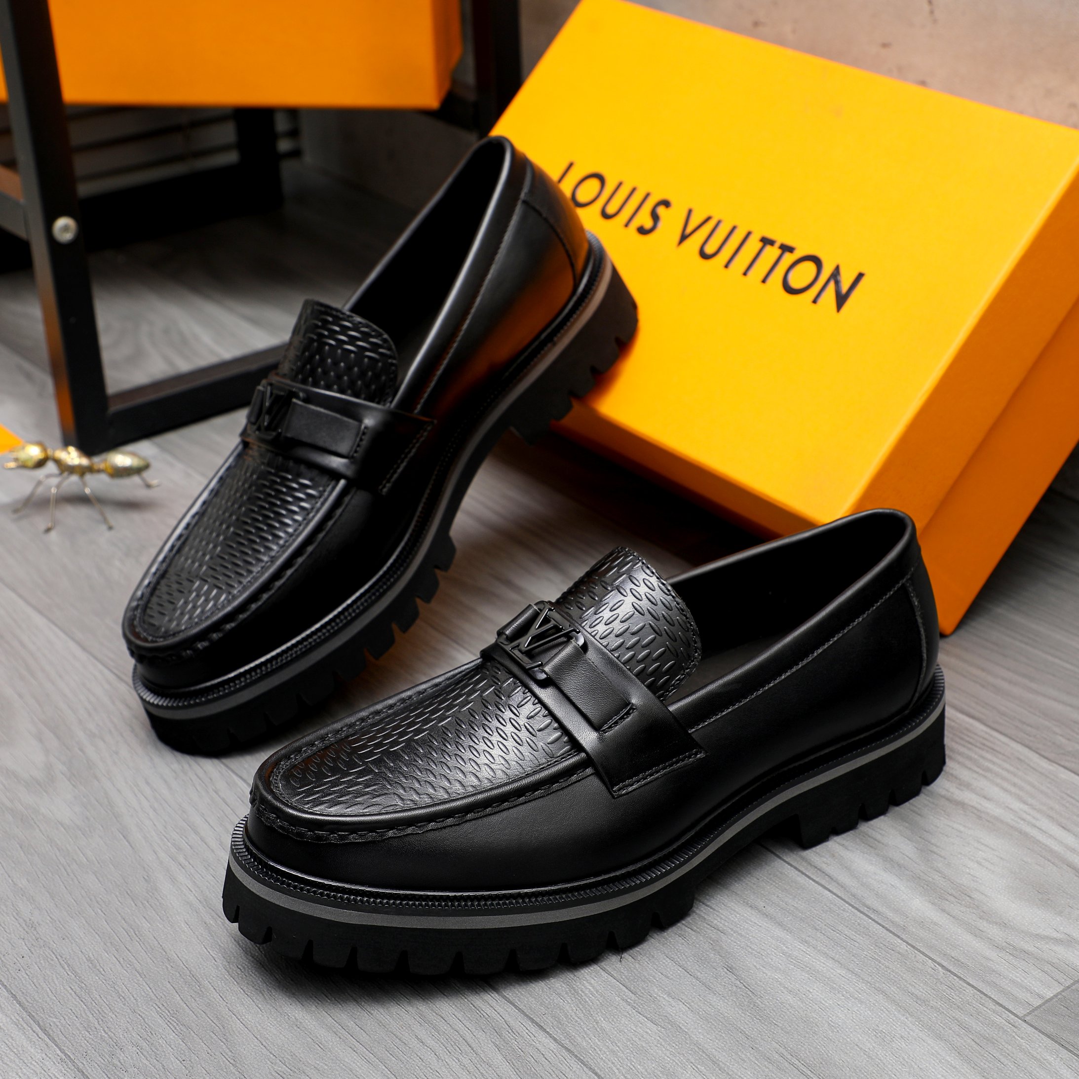 Louis Vuitton Men's Leather Loafers, Business Casual Slip-Ons, Size 39-44 4 a1744099988504 3862