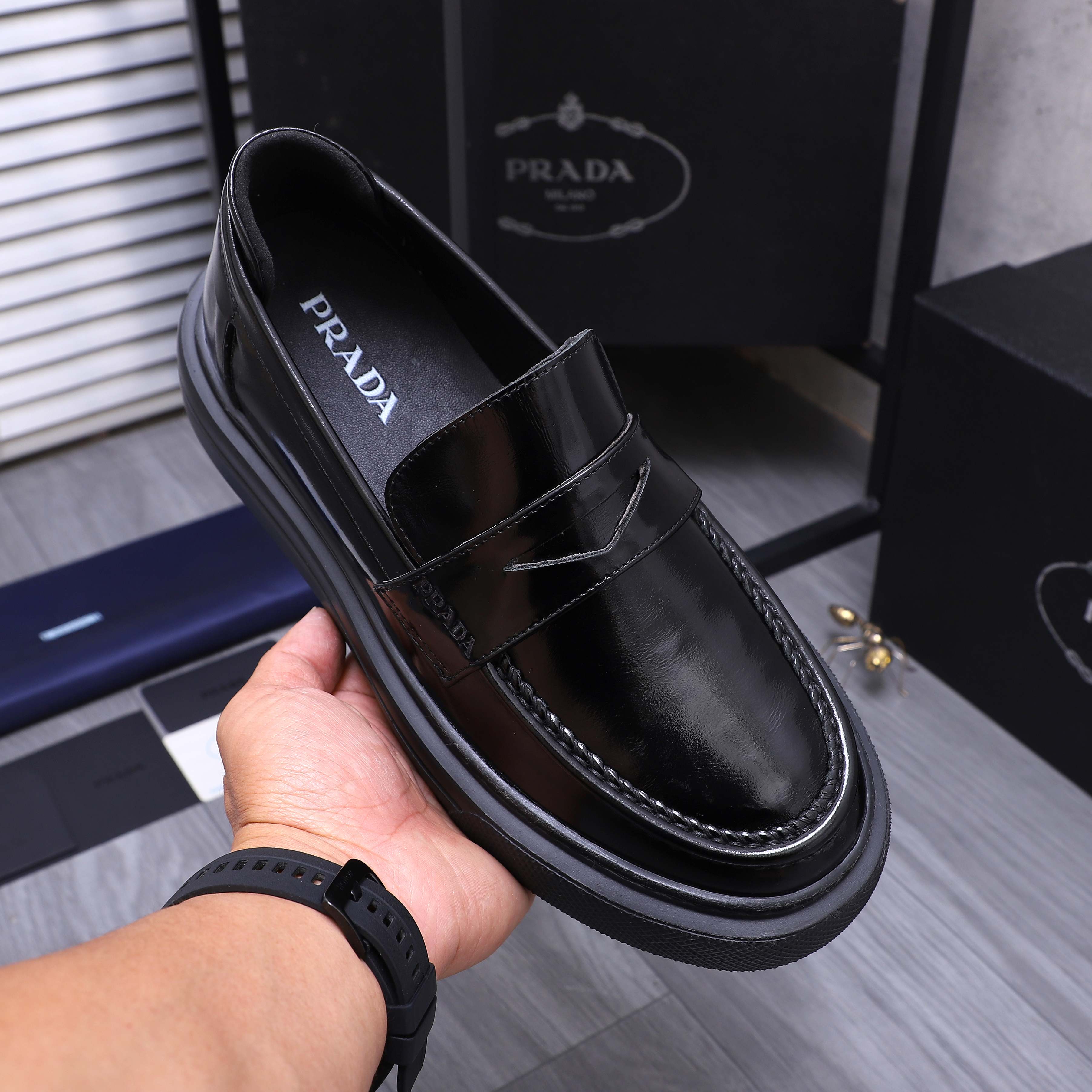Prada Leather Loafers: Business Style Slip-Ons, Sizes 38-44 7 a1744290846950 0332