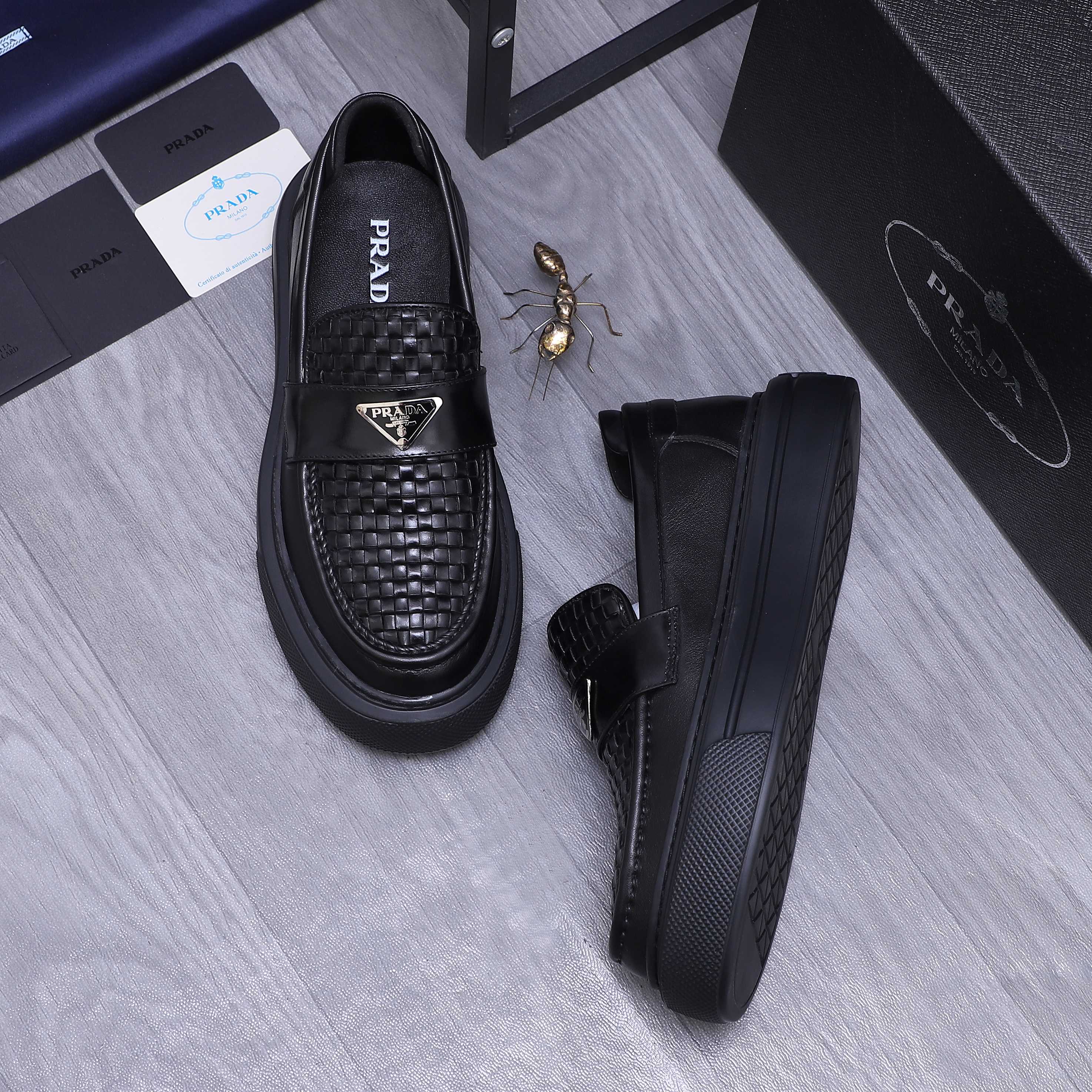 Prada Business Leather Loafers, Sizes 38-44, Premium Leather Footwear 5 a1744294501805 6433
