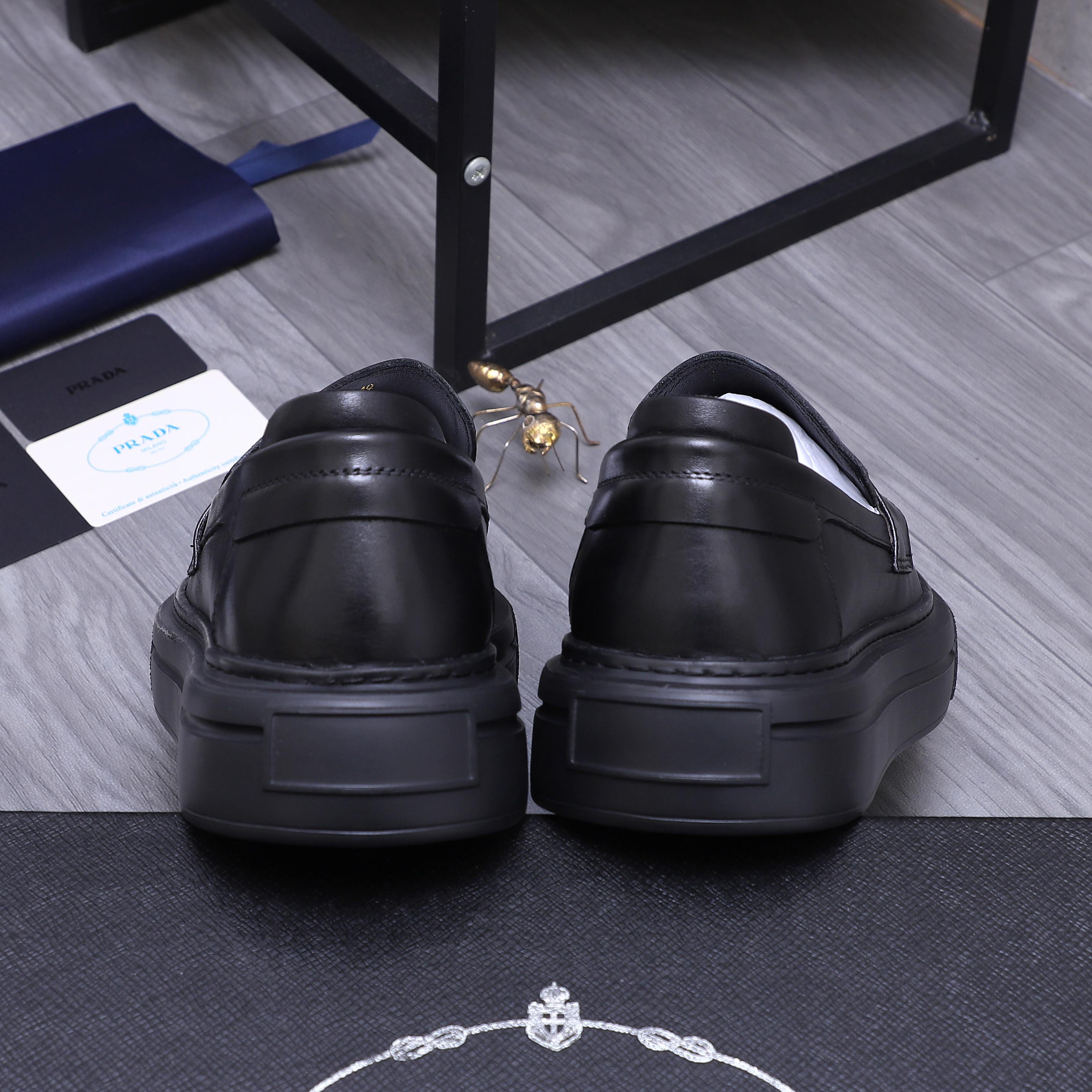 Prada Business Casual Leather Loafers, Sizes 38-44, Premium Quality 11 a1744294941448 2083