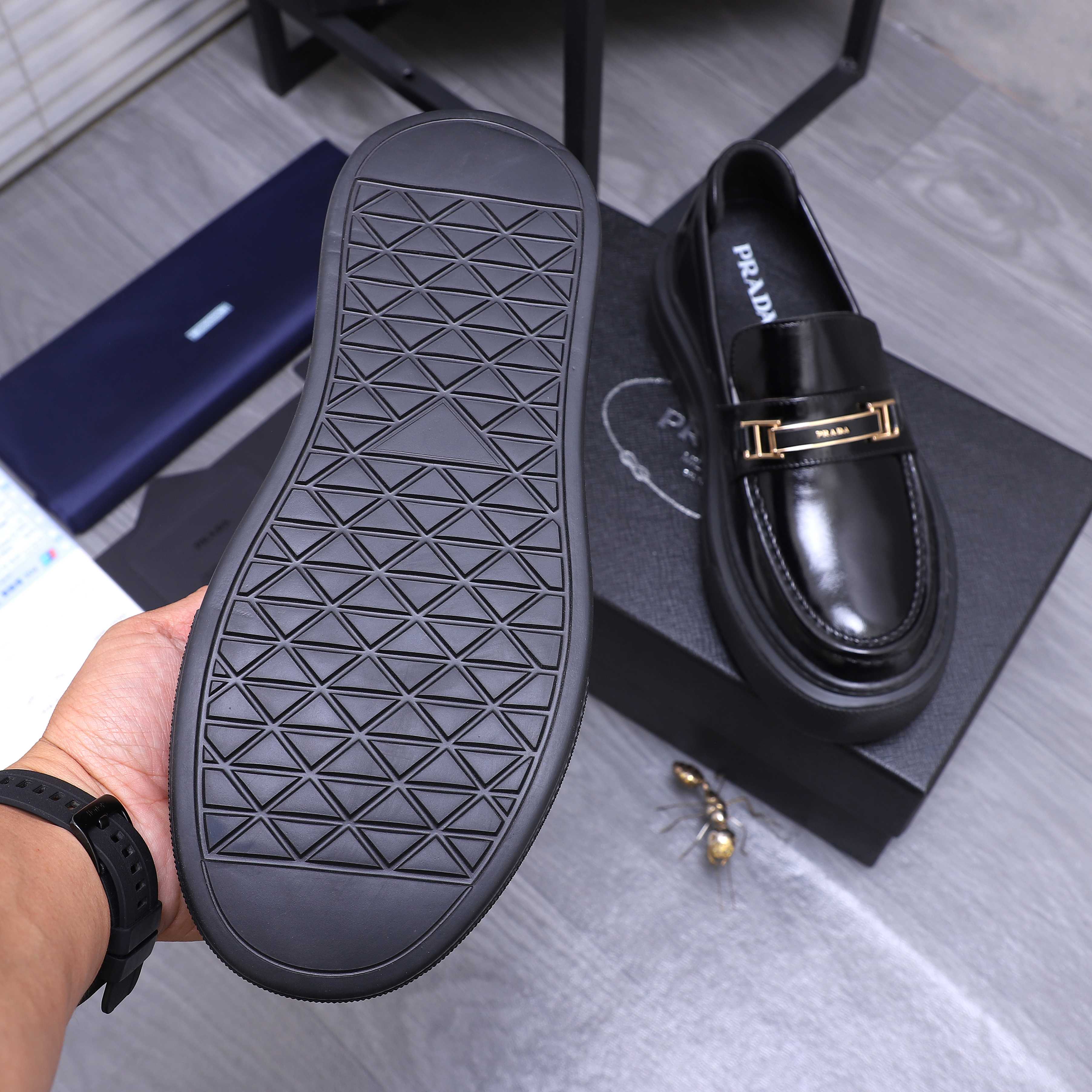 Prada Business Loafers in Premium Leather - Sizes 38-44 9 a1744353871795 7431