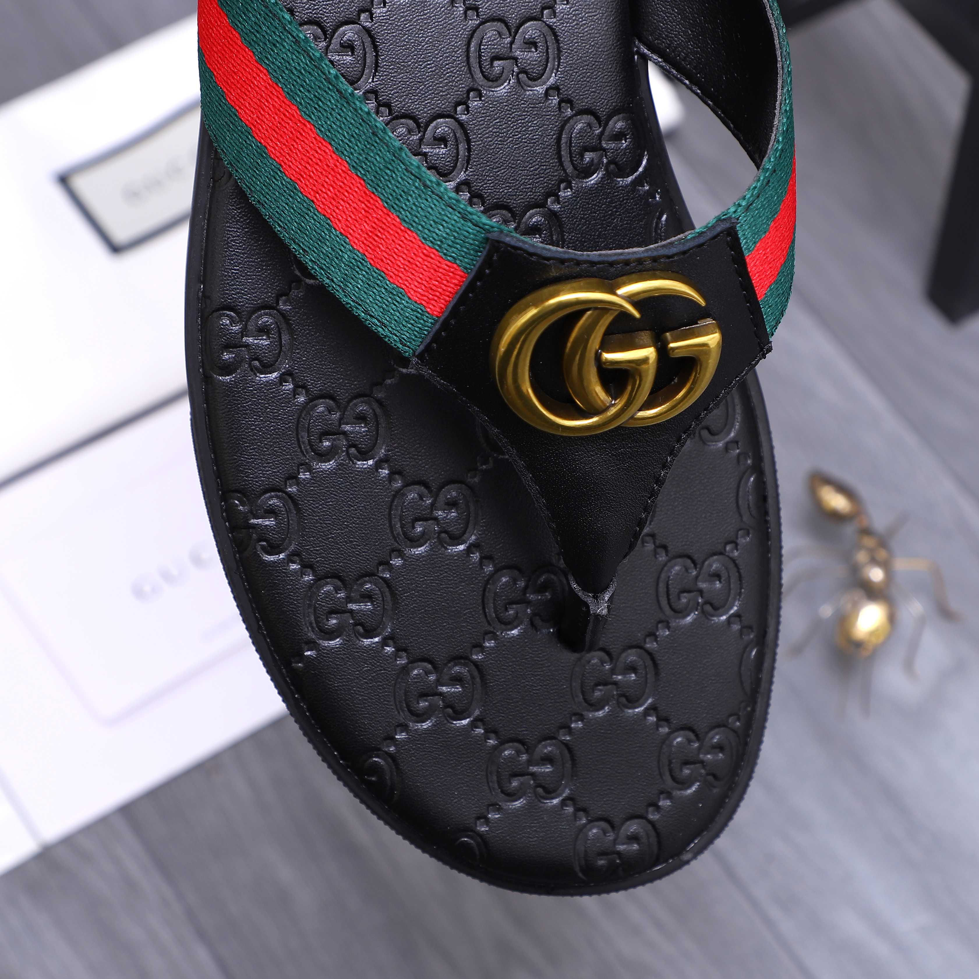 Gucci Men's Leather Thong Sandals with GG Logo Detail - Size 38-44 10 a1744354590725 5332
