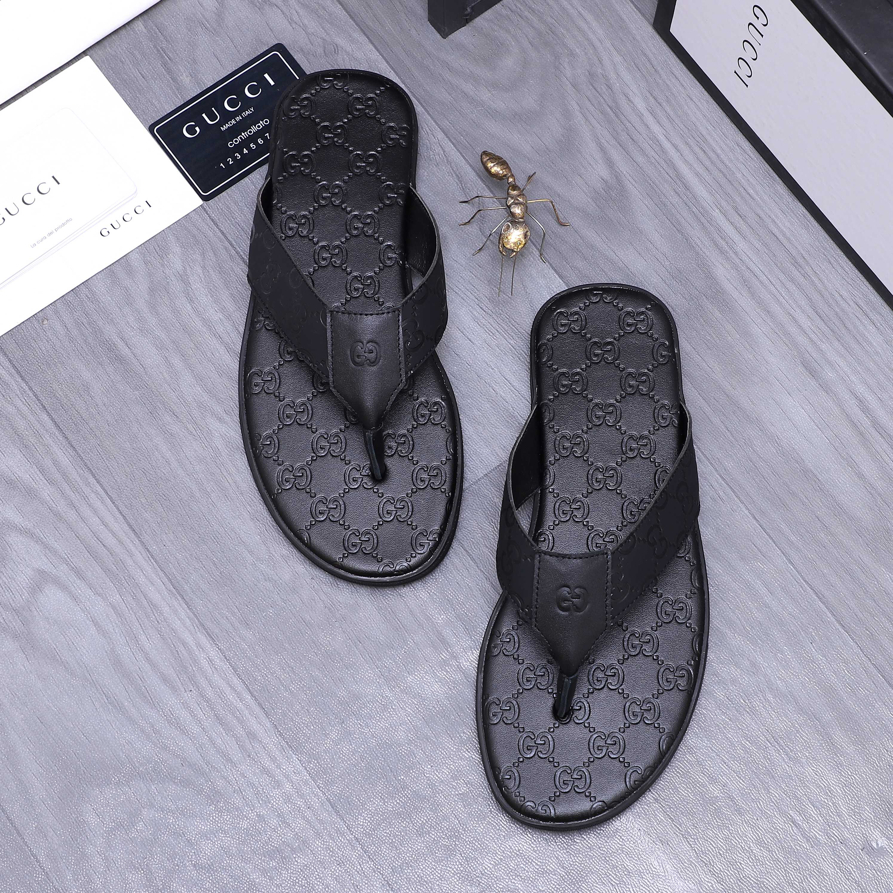Gucci Men's Leather Thong Sandals with GG Logo and Web Stripe 3 a1744355387455 4364