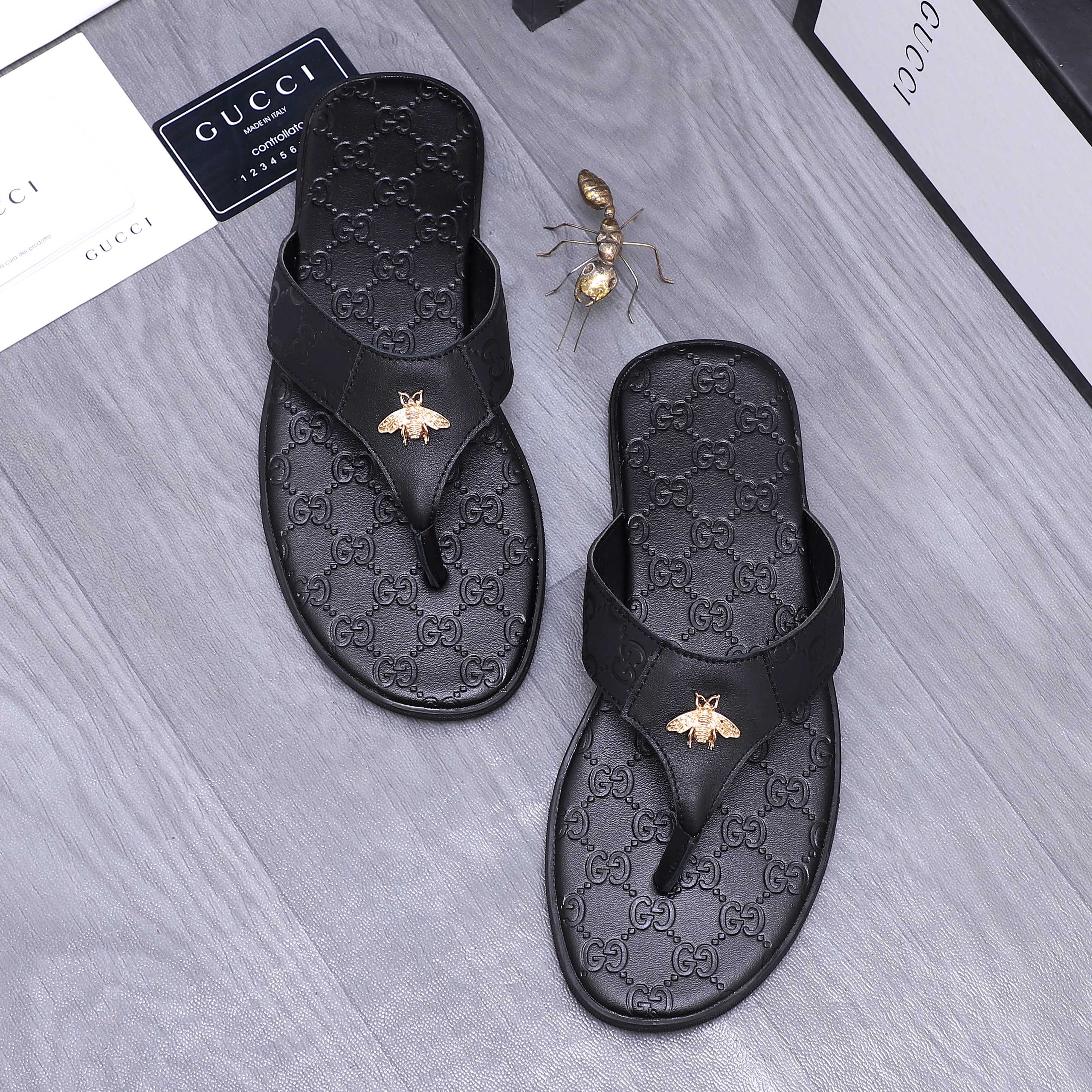 Gucci Embossed Leather Thong Sandals with Iconic Logo and Bee Details 3 a1744355537037 7644
