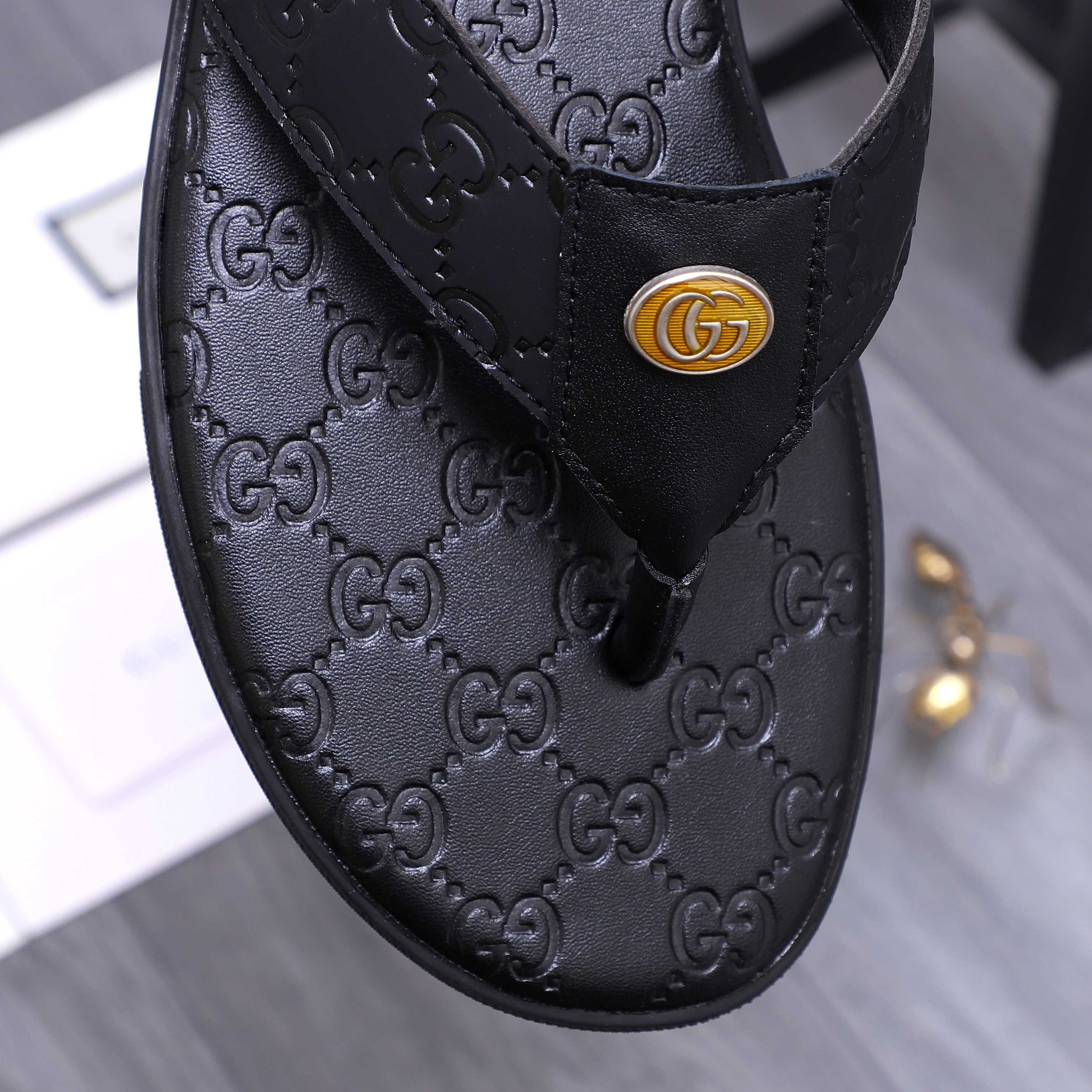 Gucci Embossed Leather Thong Sandals - Luxurious Comfort & Style (Sizes 38-44) 10 a1744355819974 6850