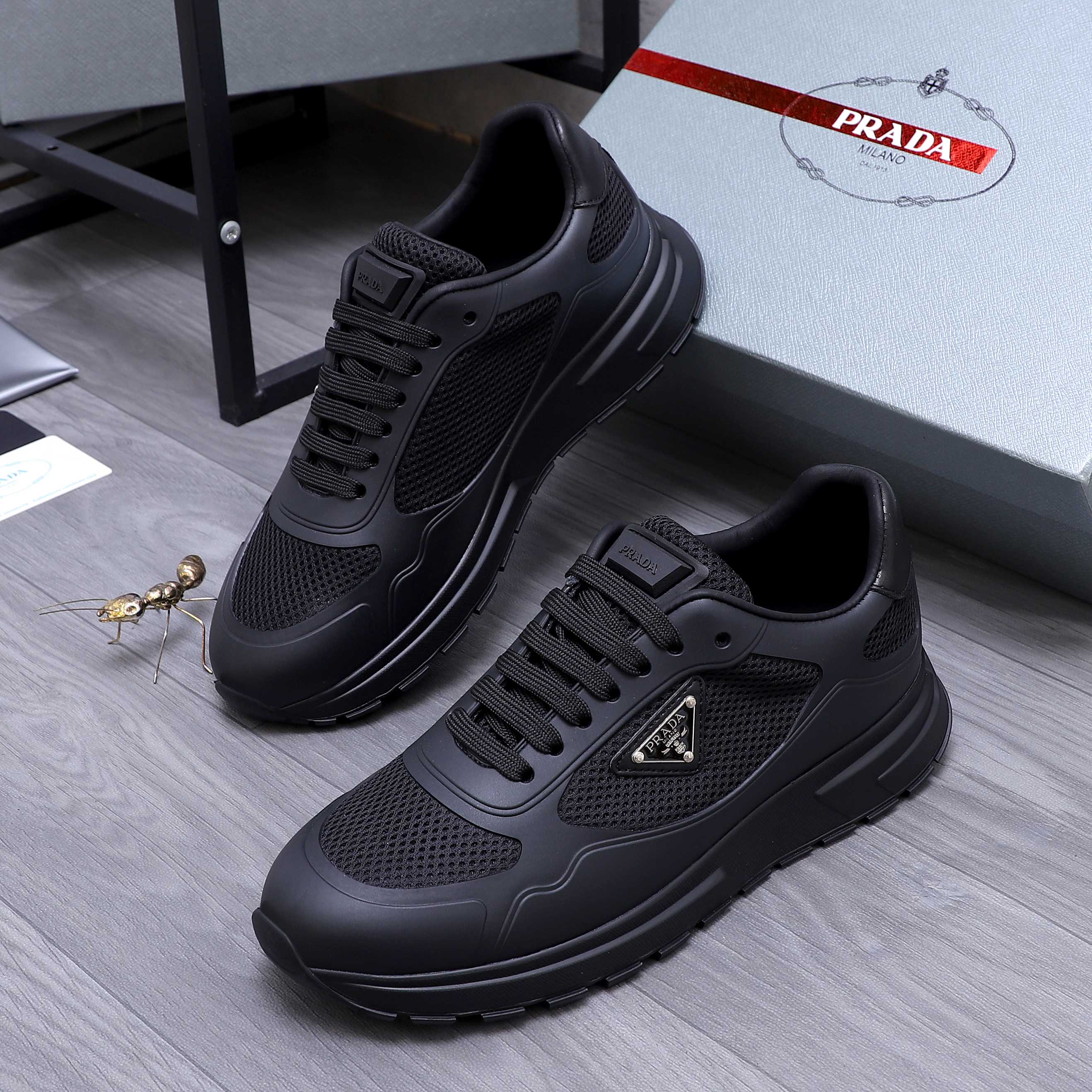 Prada Men's Lace-Up Sneakers Premium Leather and Mesh - Size 38-44 4 a1744442632062 3061