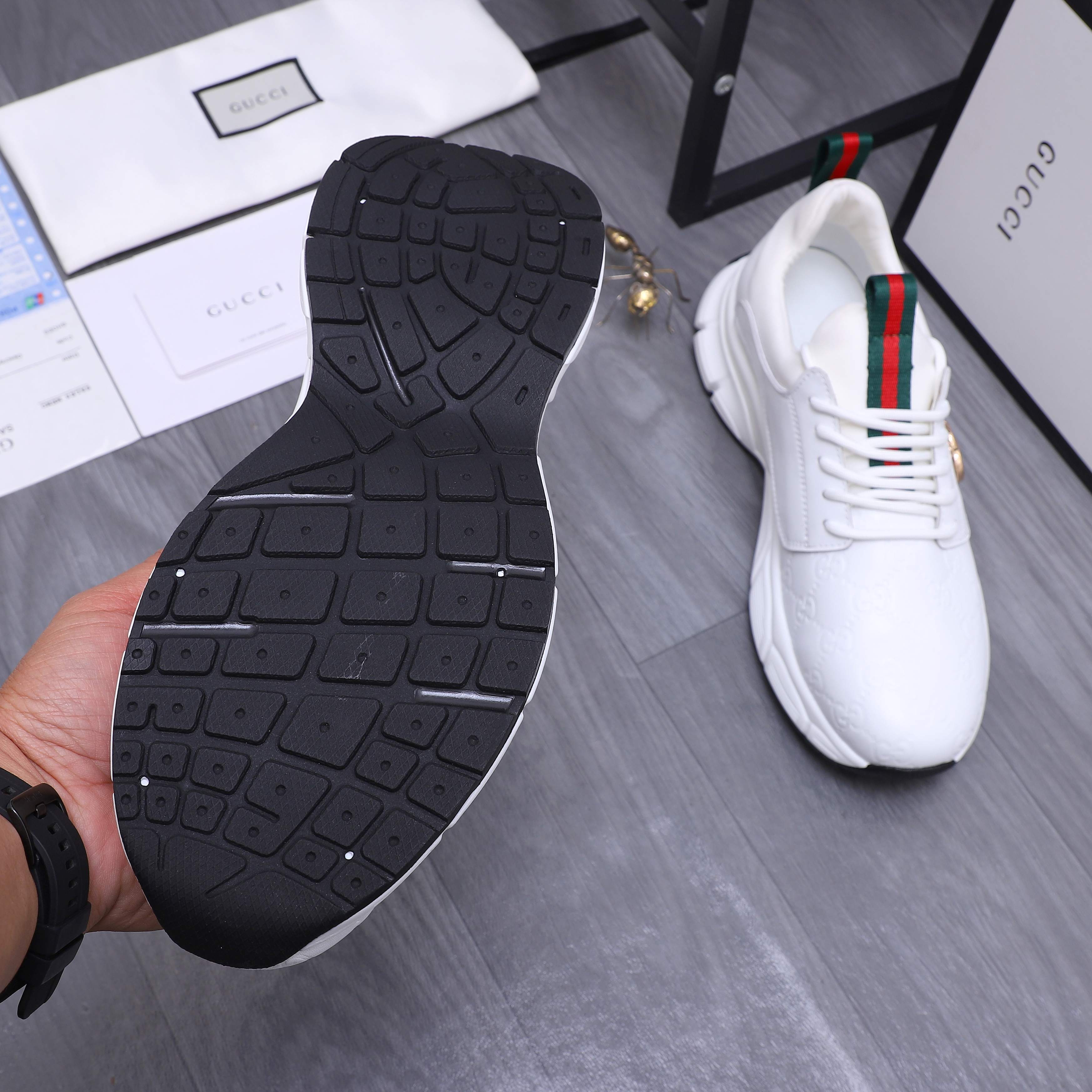 Gucci Men's Casual Sneakers Leather Upper, Comfortable Fit, Sizes 38-44 8 a1744452748946 2584