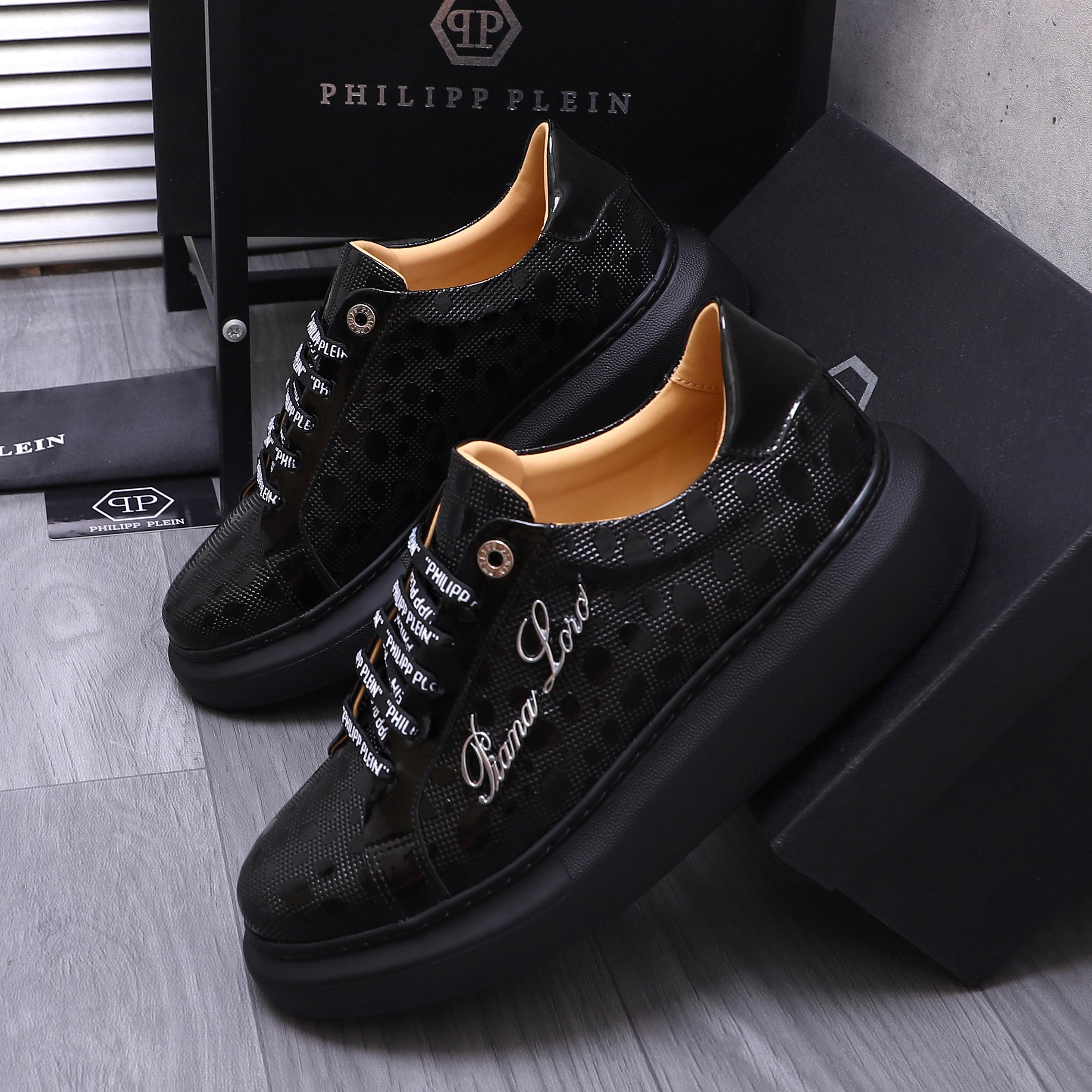 Philipp Plein Embossed Leather Low-Top Sneakers - Fashionable and Comfortable 3 a1744700864336 5702