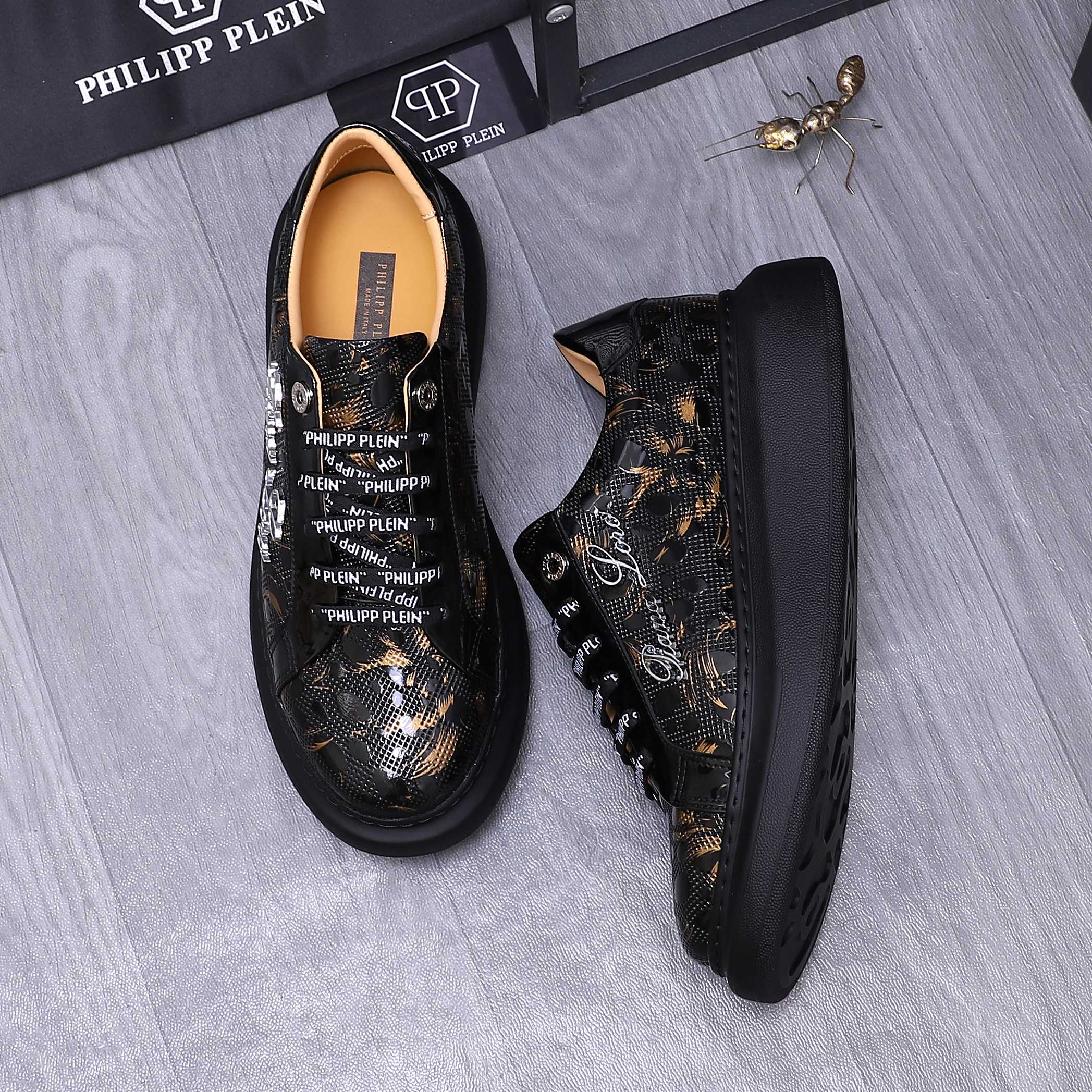 Philipp Plein Embossed Leather Lace-Up Sneakers - Stylish Comfort 5 a1744701695670 0340