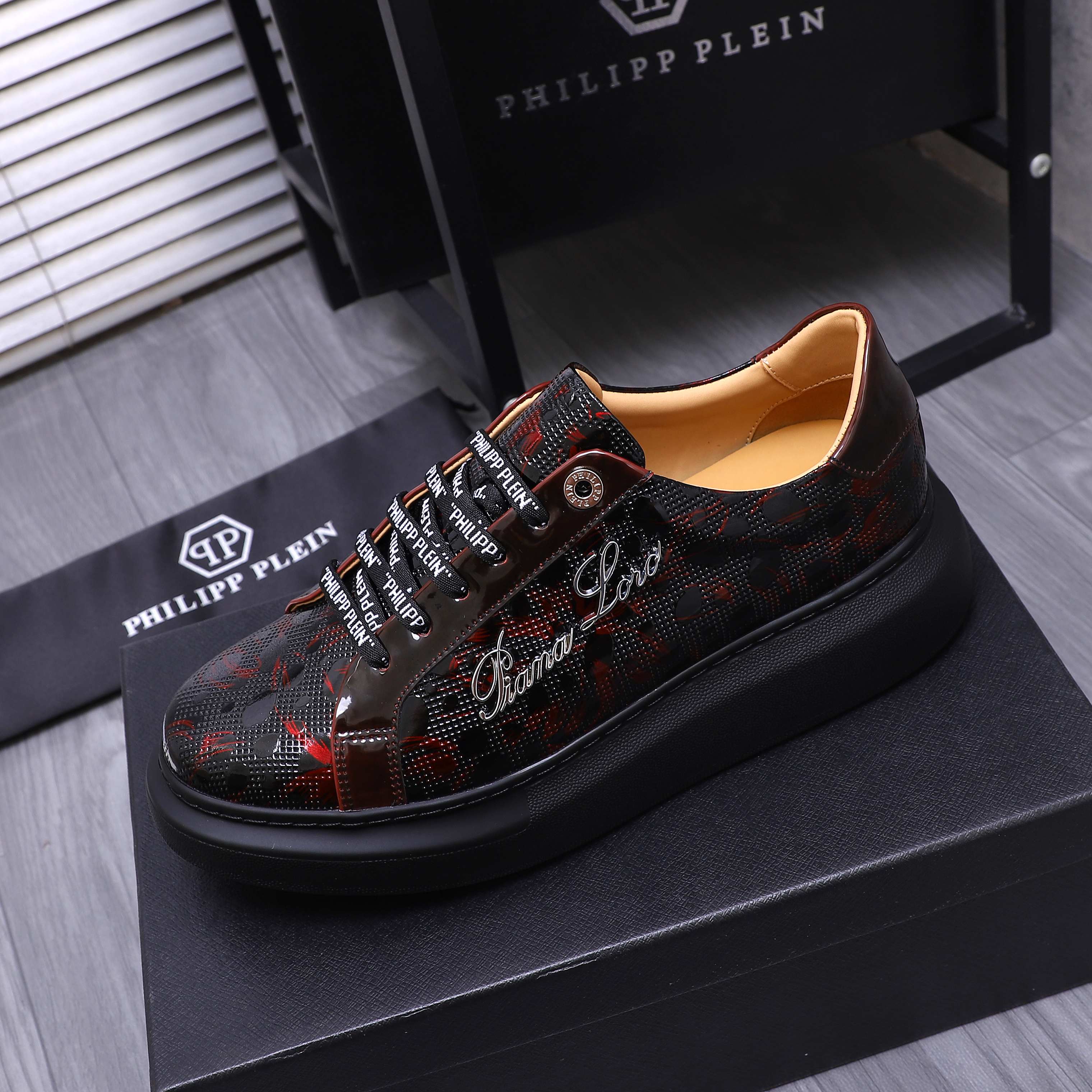 Philipp Plein Men's Embossed Leather Sneakers with Metal Logo - Size 38-44 6 a1744701837354 8755