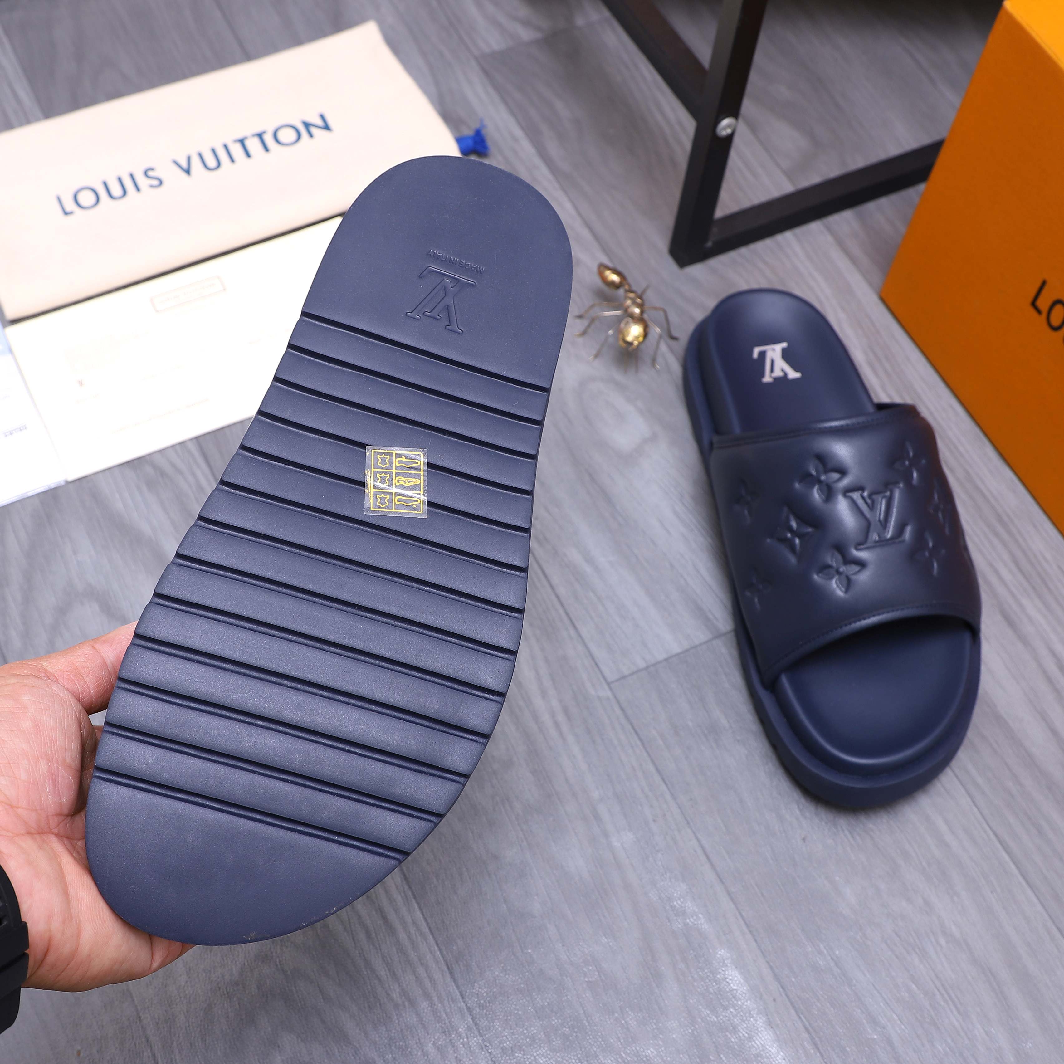 Louis Vuitton Men's Embossed Leather Slide Sandals - Sizes 38-45 9 a1744769201416 2860
