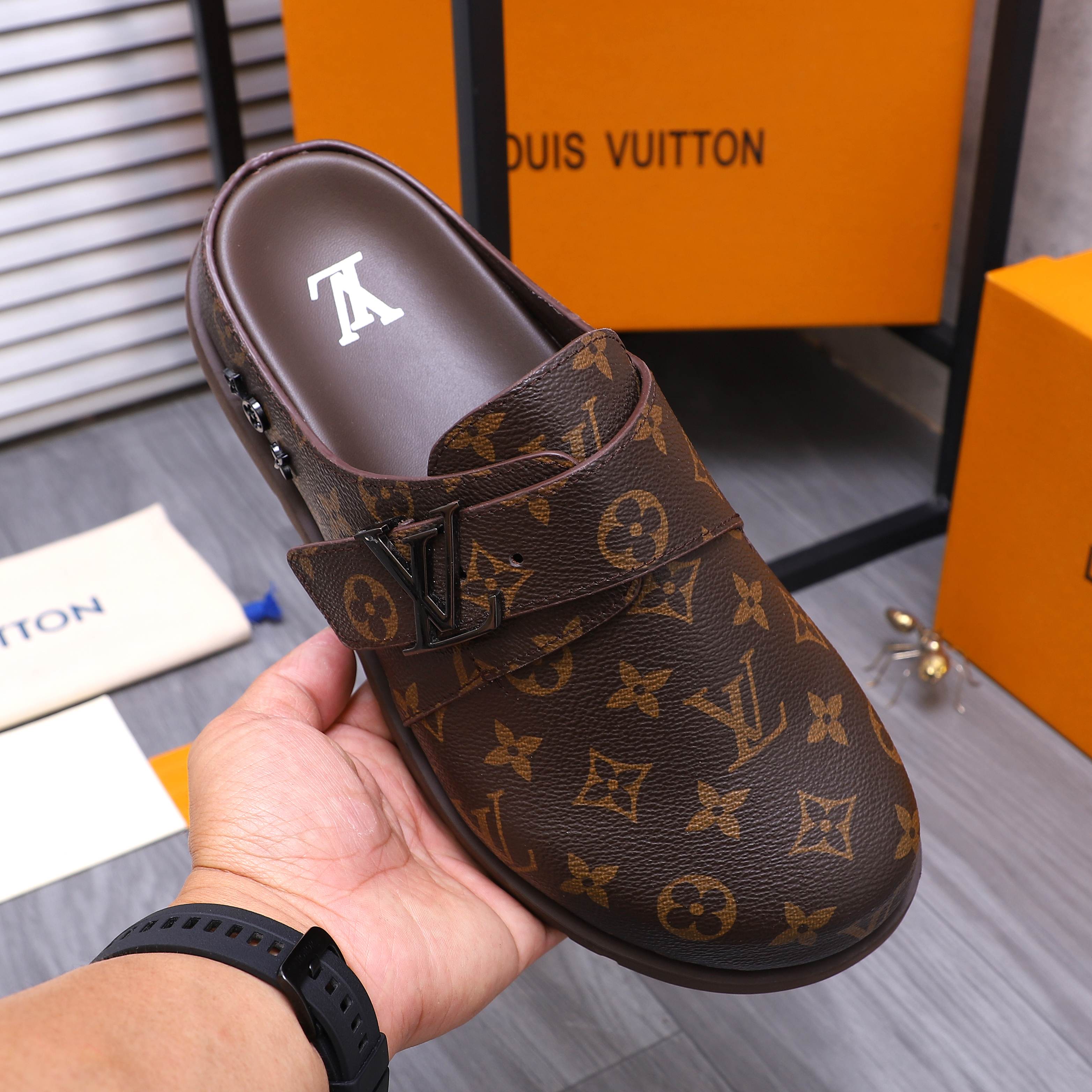 Louis Vuitton Men's Half Slippers Mules Leather Upper Original Sole 8 a1744783993195 3368