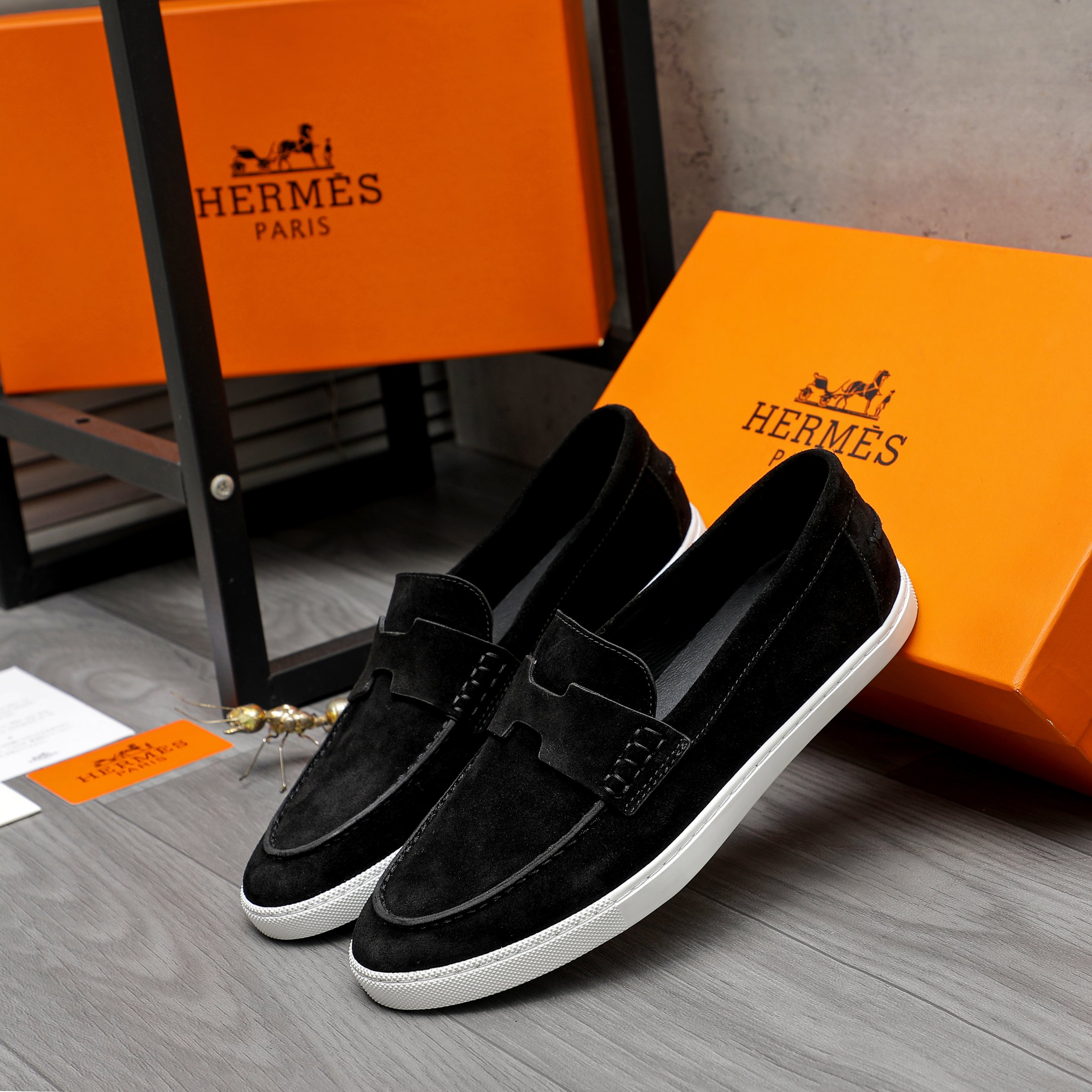 Hermes Men's Casual Loafers in Leather and Suede, Sizes 39-45 3 a1744789794475 8263