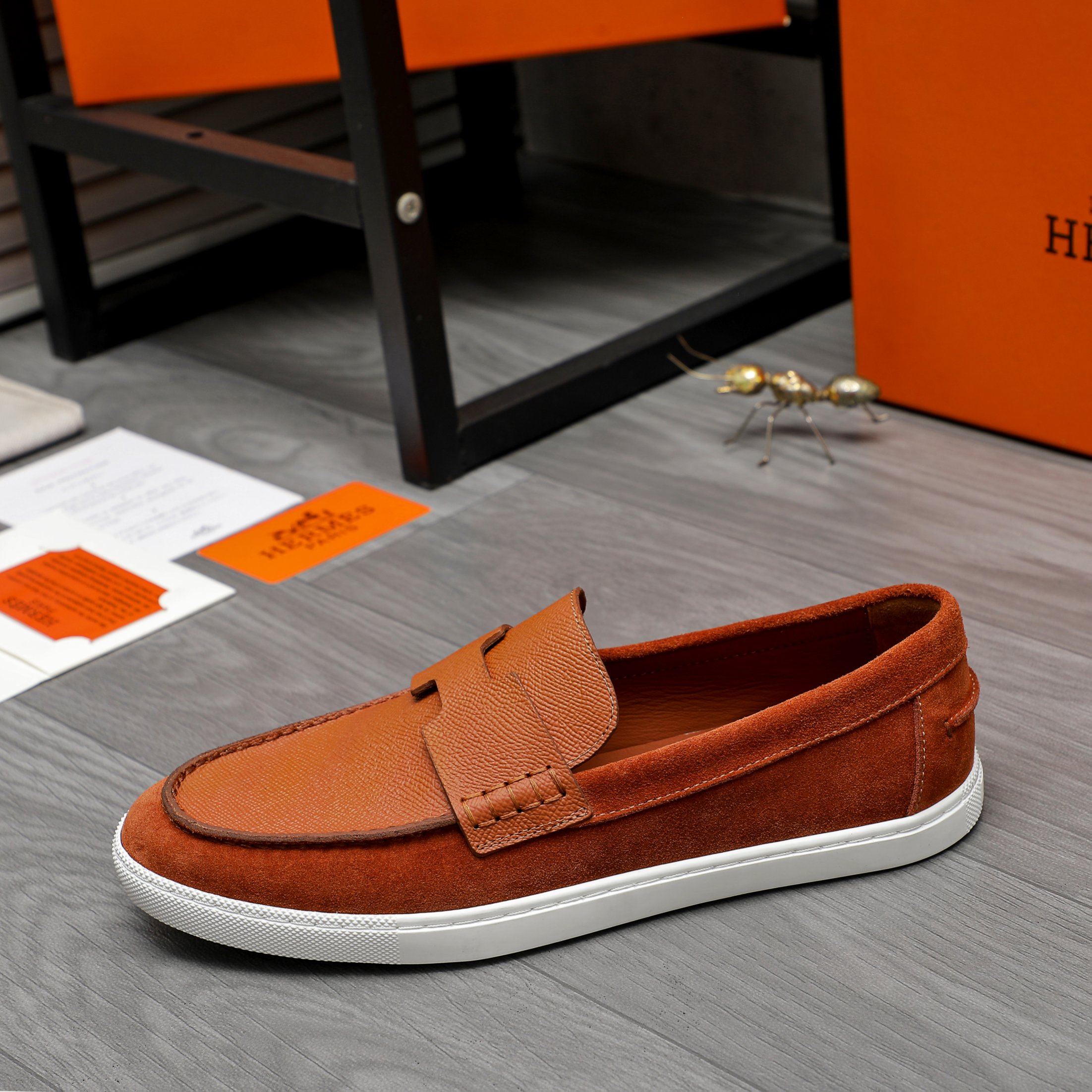 Hermès Men's Leather Loafers: Stylish Comfort in Every Step 6 a1744790423613 1856