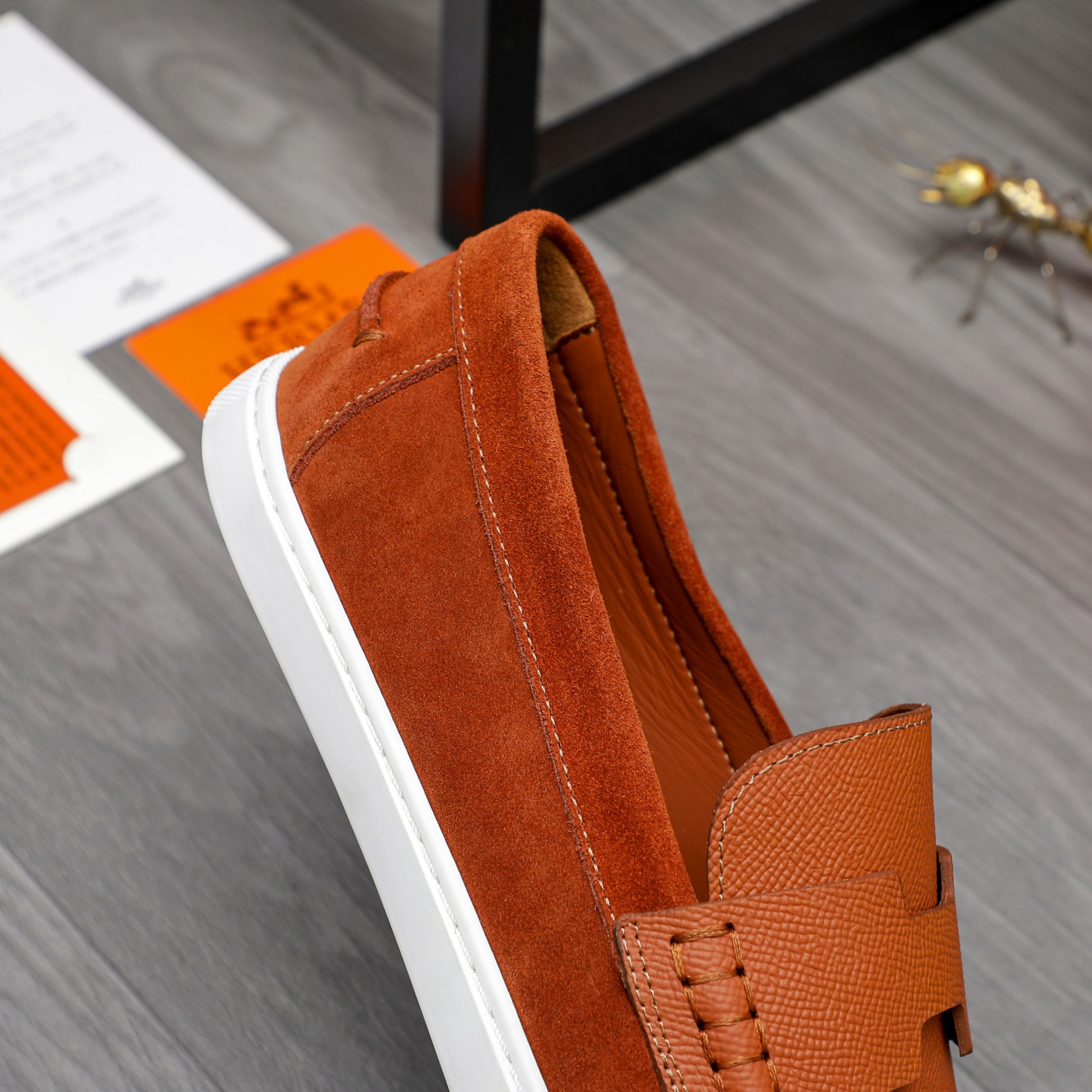 Hermès Men's Leather Loafers: Stylish Comfort in Every Step 10 a1744790445353 5347