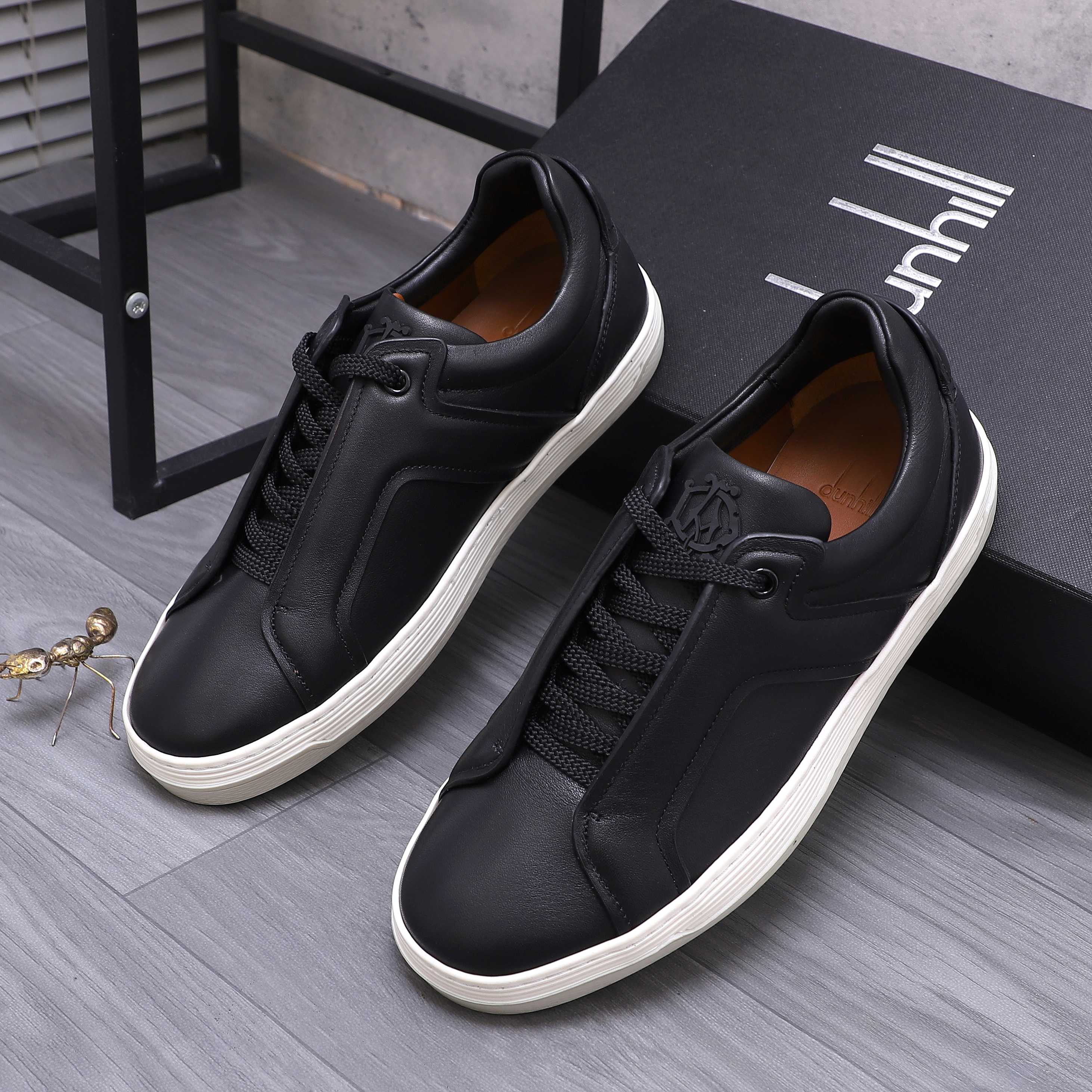 Dunhill Men's Casual Leather Sneakers, Sizes 38-44 - Stylish Comfort 3 a1744875857373 5430