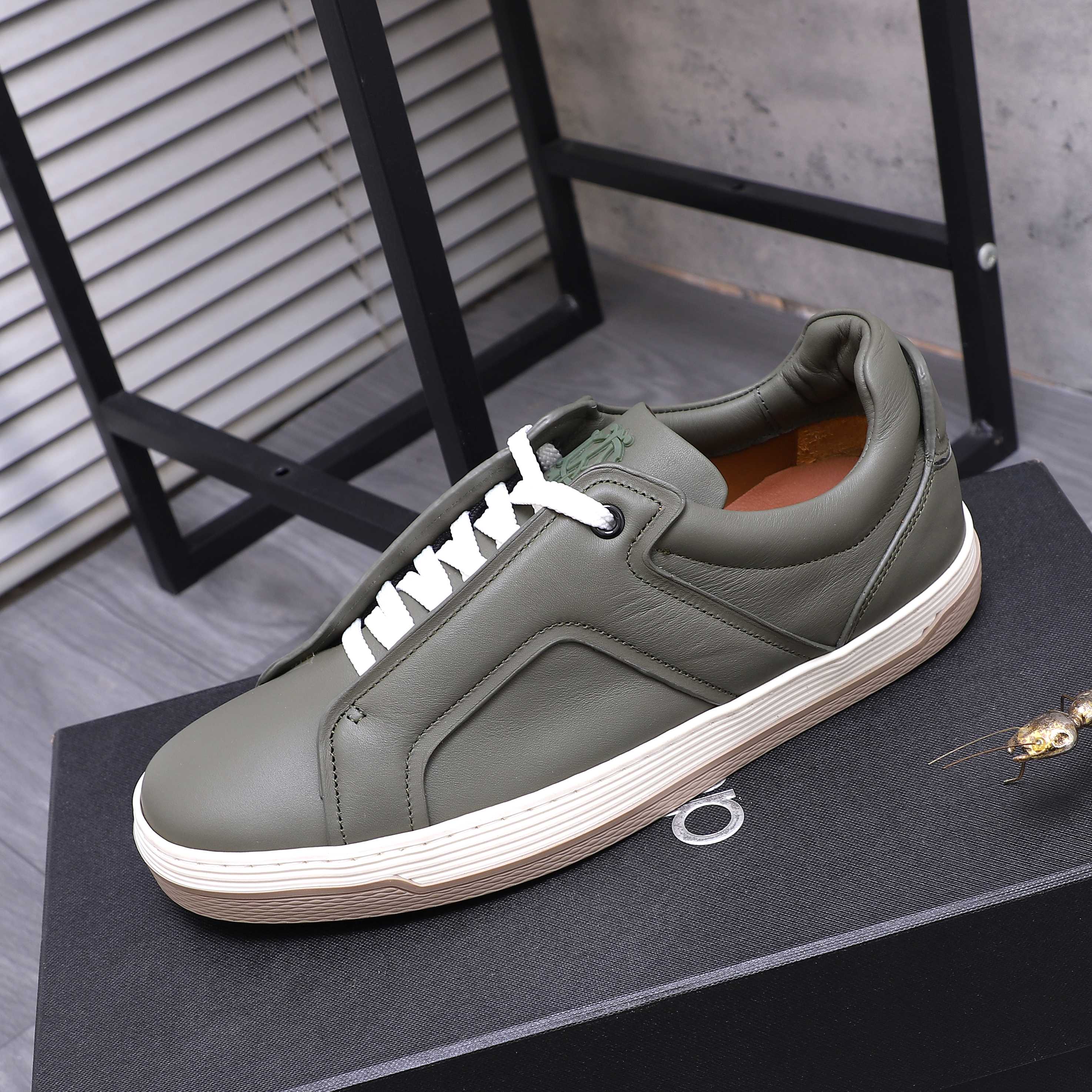 Dunhill Men's Casual Leather Sneakers - Comfortable & Stylish, Sizes 38-44 6 a1744876021012 4352