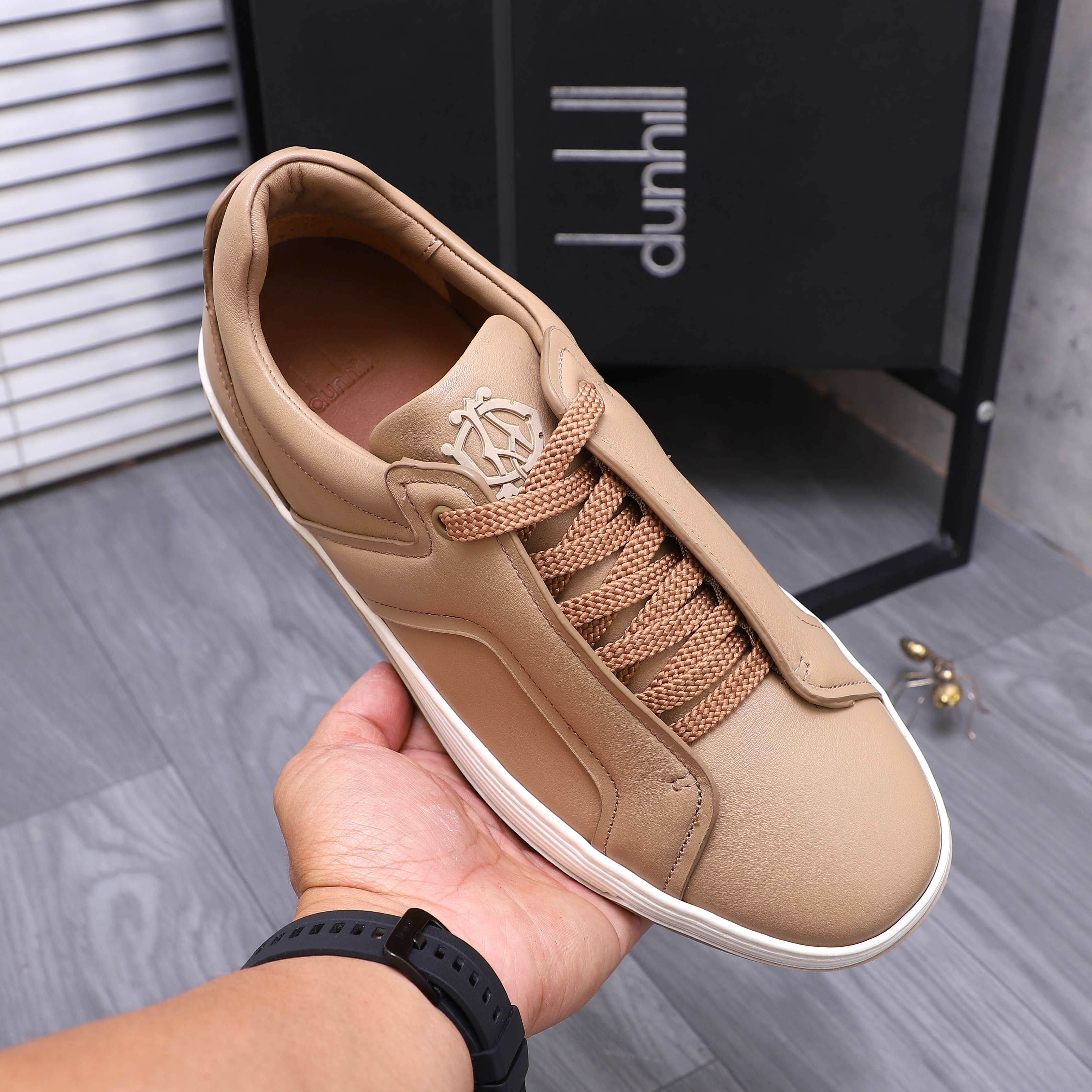Dunhill Men's Casual Leather Sneakers - Comfortable and Stylish 7 a1744876210565 5507
