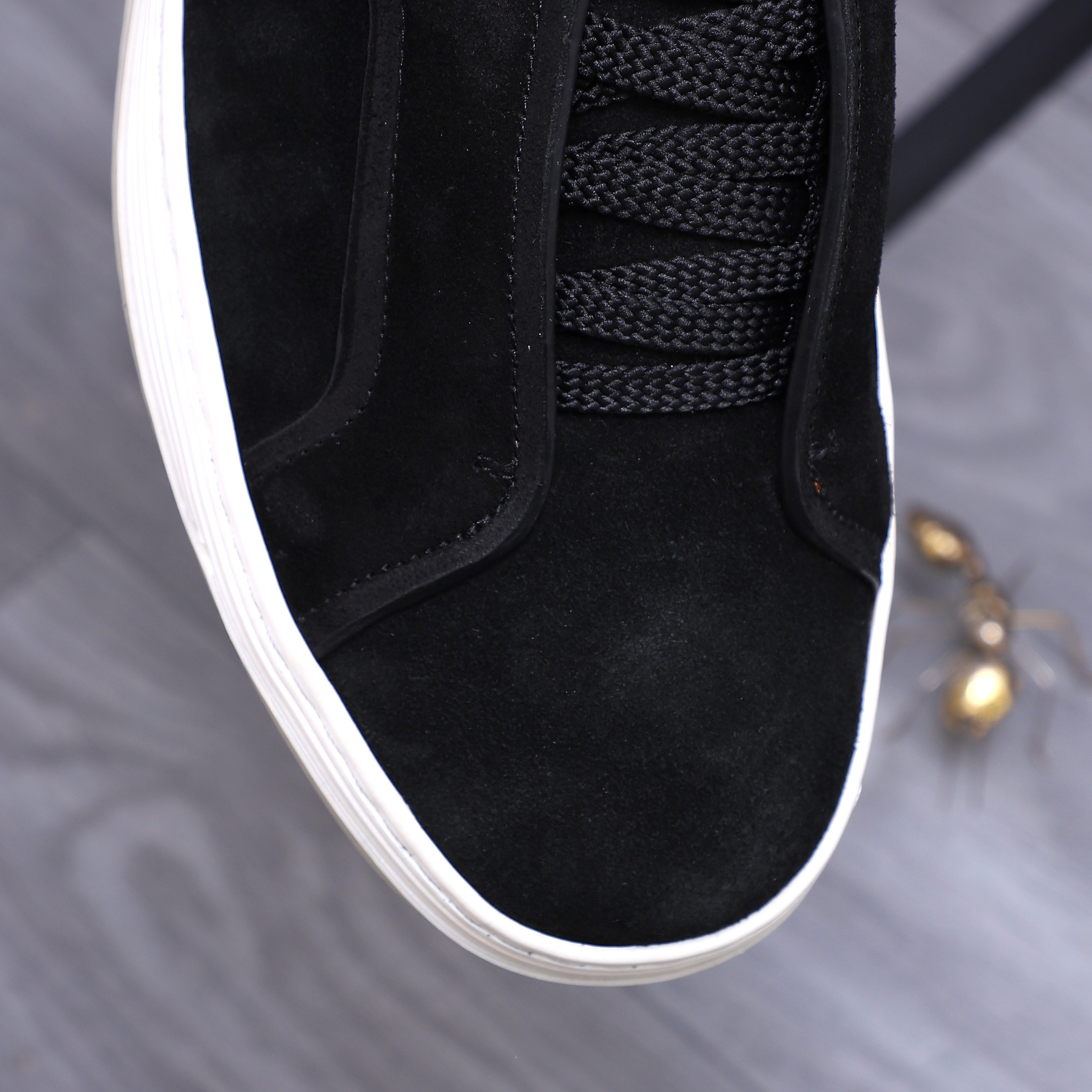 Dunhill Men's Suede Leather Casual Sneakers - Sizes 38-44 9 a1744877723538 2804