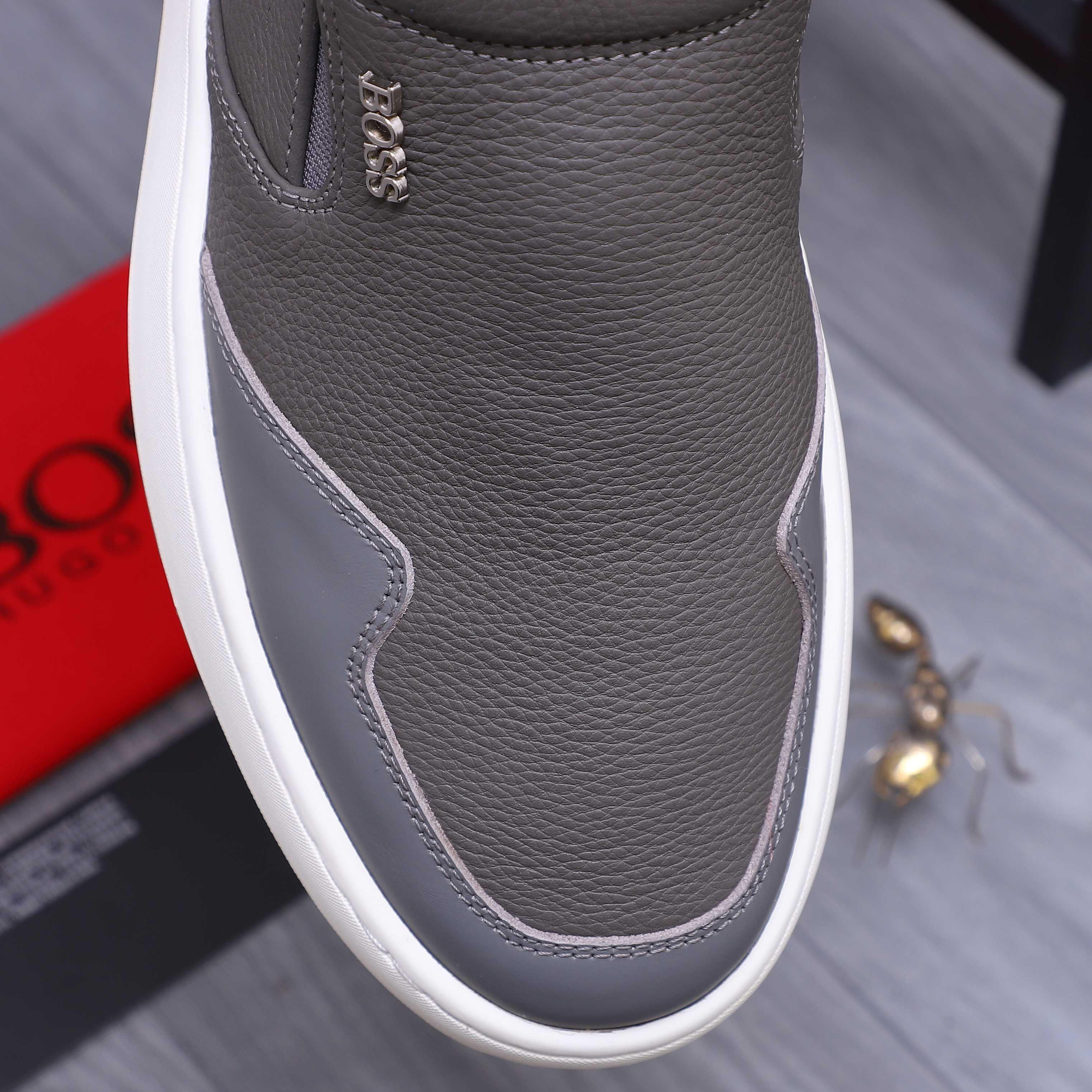 Hugo Boss Men's Leather Slip-On Sneakers Casual Loafers Shoes 9 a1745302849356 7416