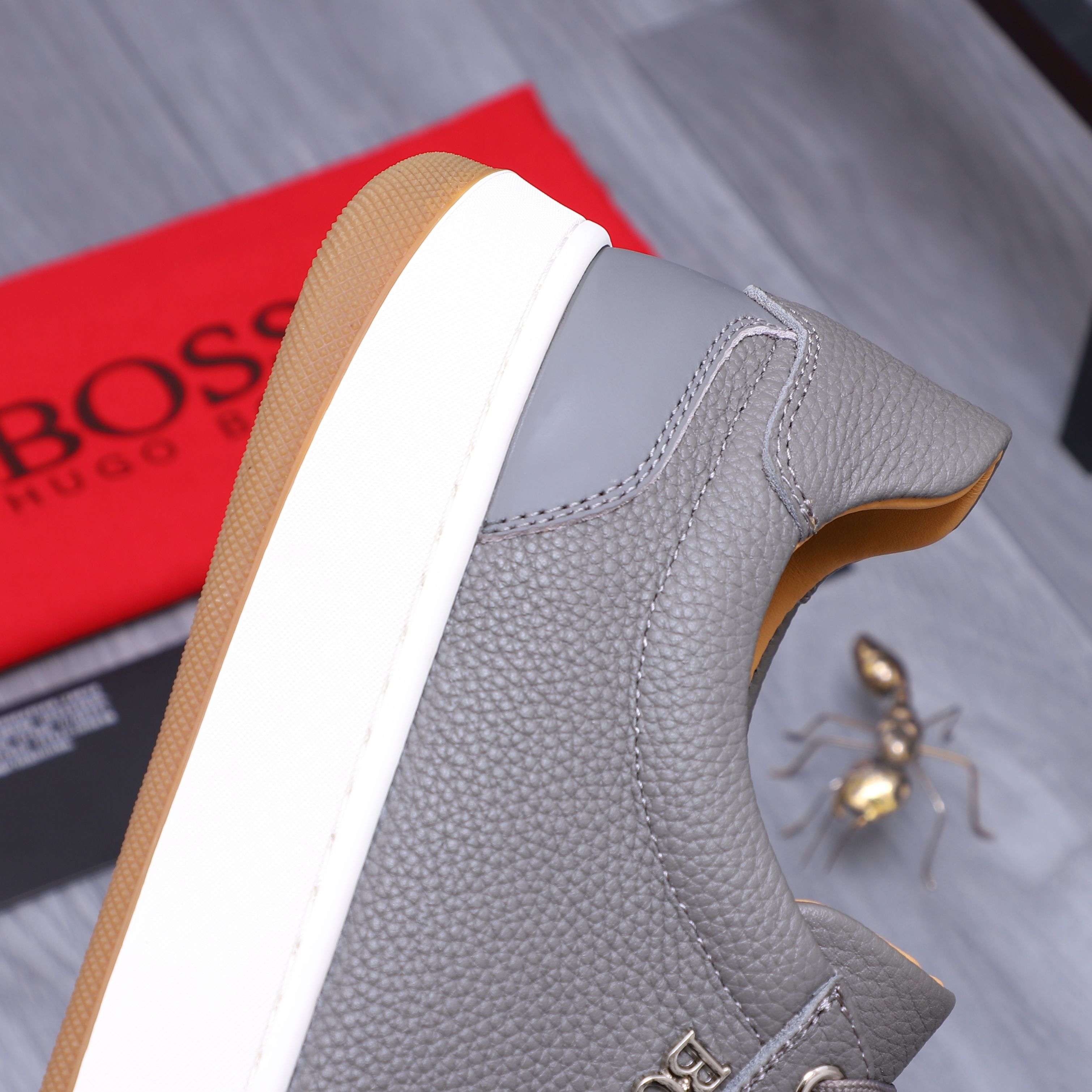Hugo Boss Men's Leather Casual Sneakers, Comfortable & Stylish Shoes 10 a1745303625199 8883