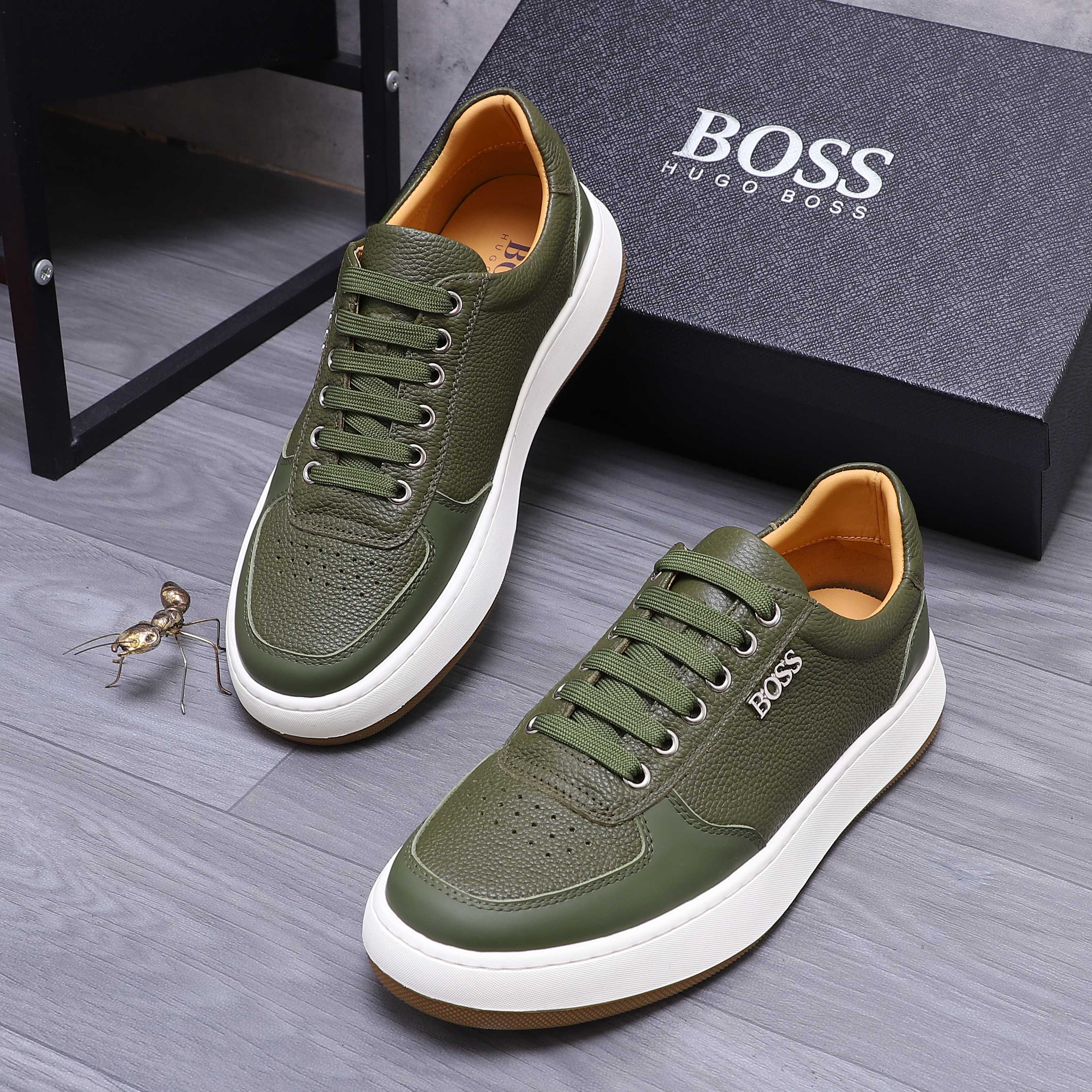 Hugo Boss Men's Leather Casual Sneakers - Stylish Comfort and Quality 4 a1745303959037 8824