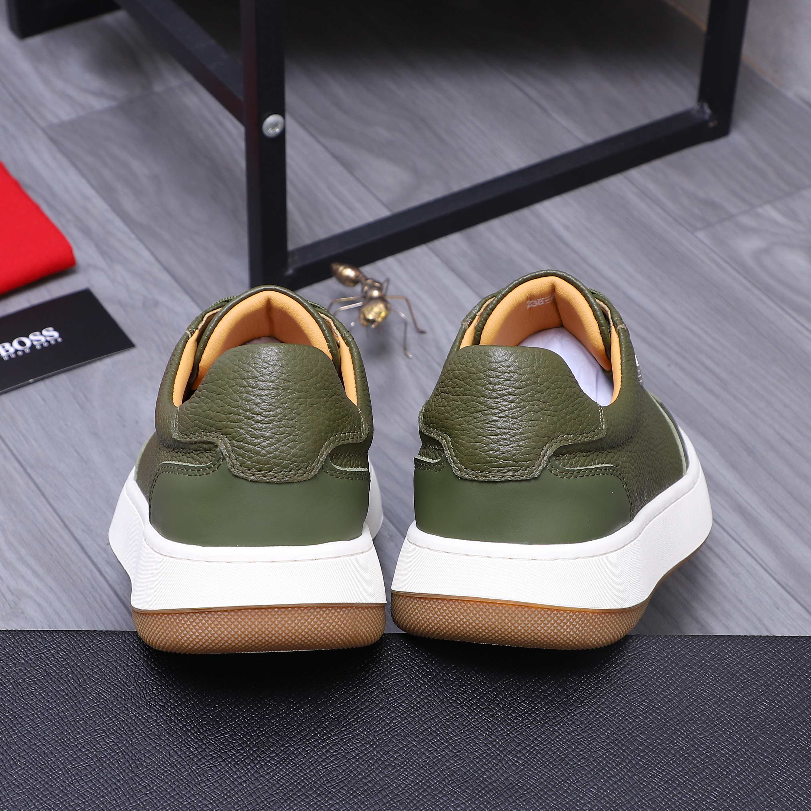 Hugo Boss Men's Leather Casual Sneakers - Stylish Comfort and Quality 11 a1745303961440 6440
