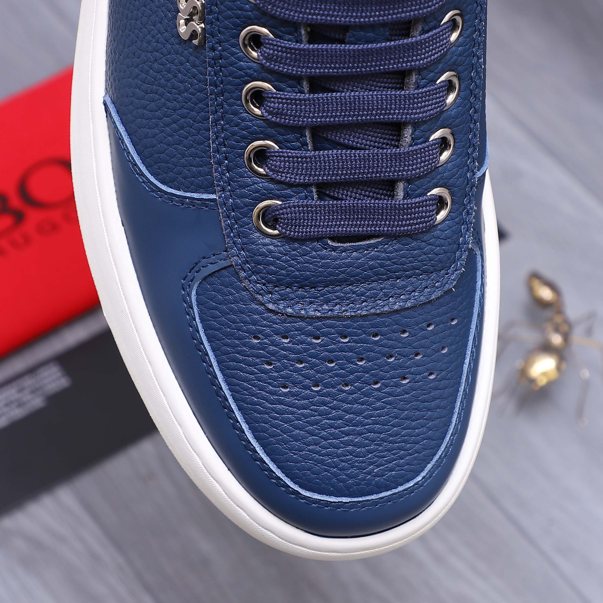 Hugo Boss Men's Leather Lace-Up Sneakers Casual Shoes 9 a1745304412957 3434