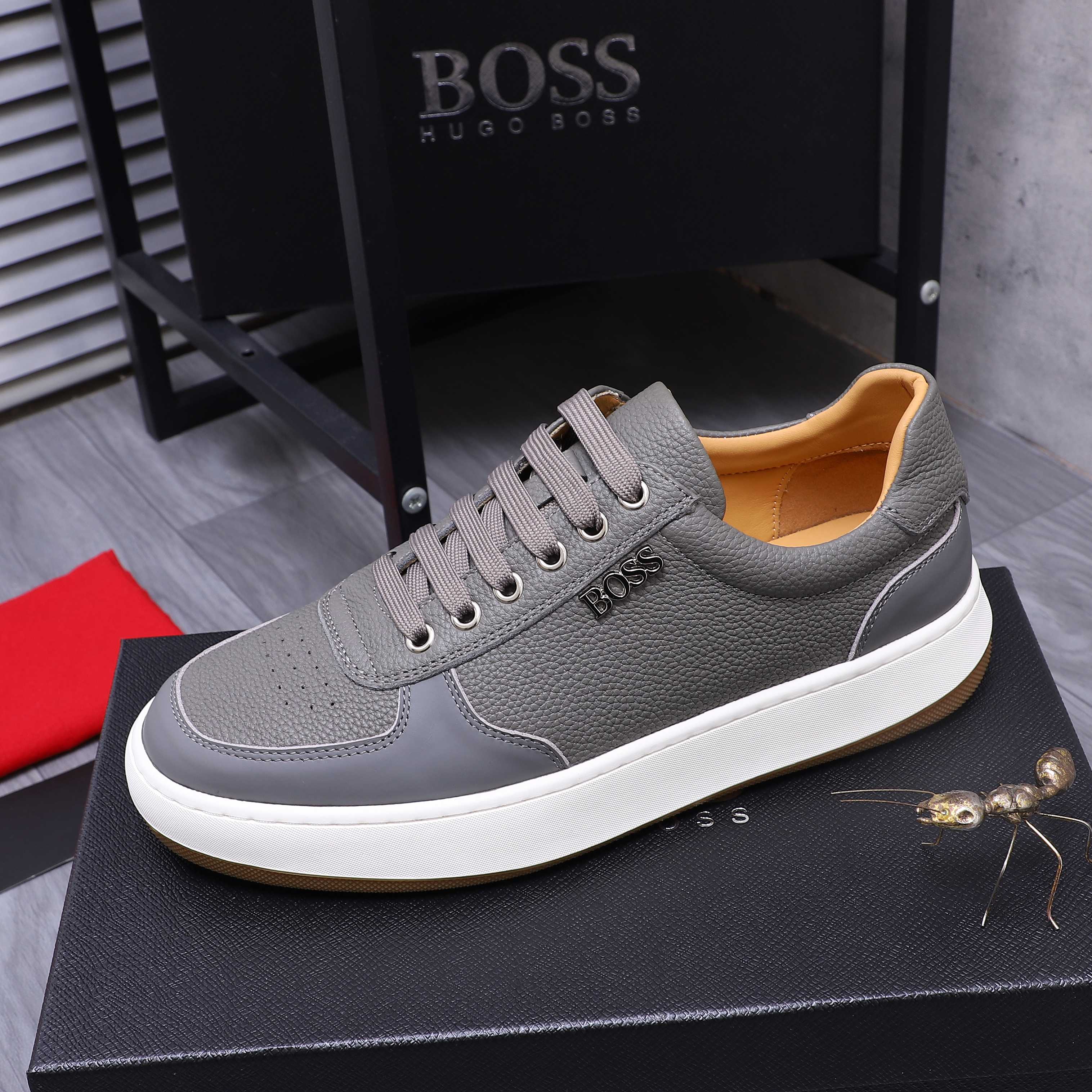 Hugo Boss Men's Leather Casual Sneakers, Comfortable & Stylish Shoes 6 a1745304894057 6215