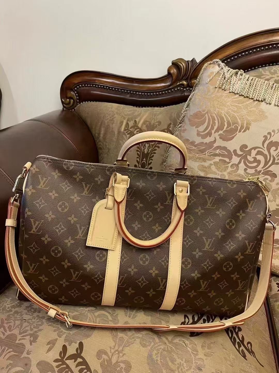 Louis Vuitton Keepall Monogram Eclipse travel