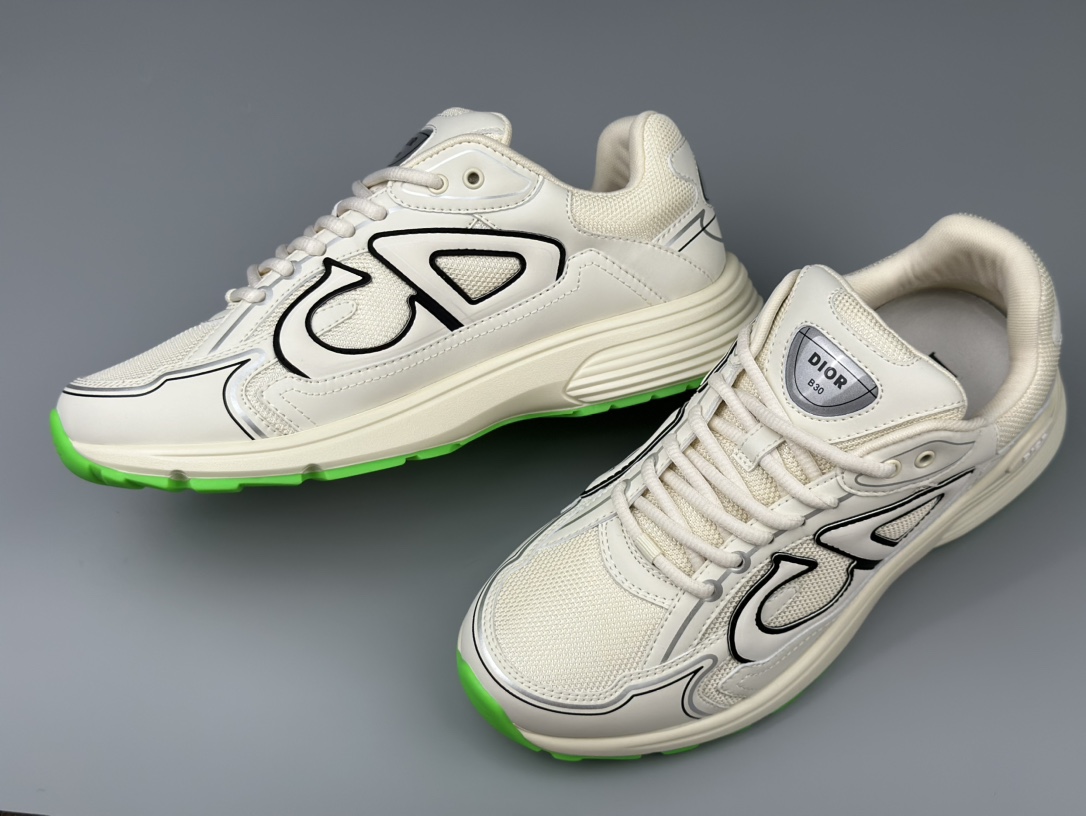 Dior B30 Two-Tone Sneakers - Matte Materials, Top Quality & Unique Style 3 i1714152486 8172 6