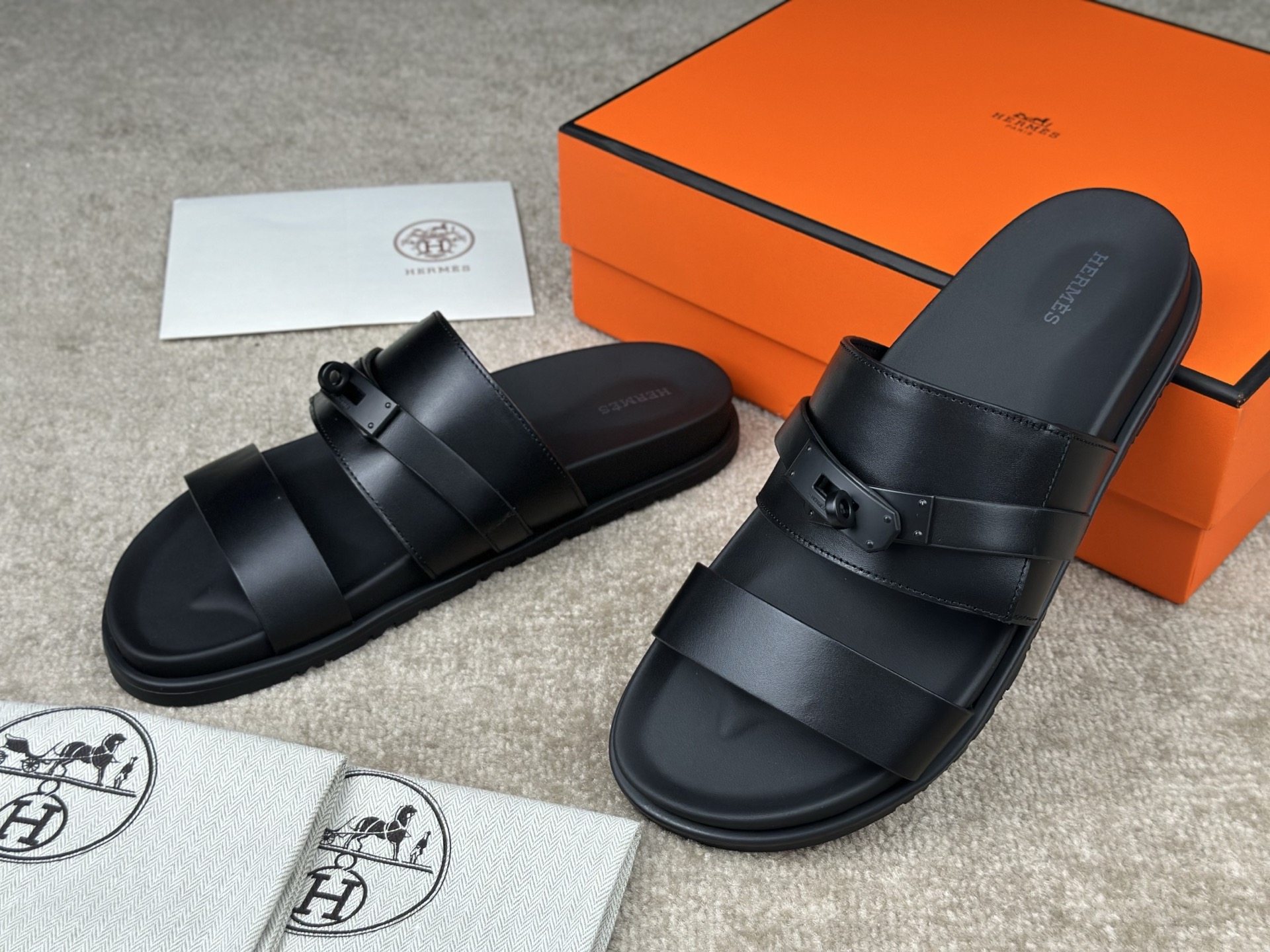 Hermès Jackson Leather Sandals - Black, Stylish Summer Footwear, Size 38-47 4 i1741412568896 4908 0 2