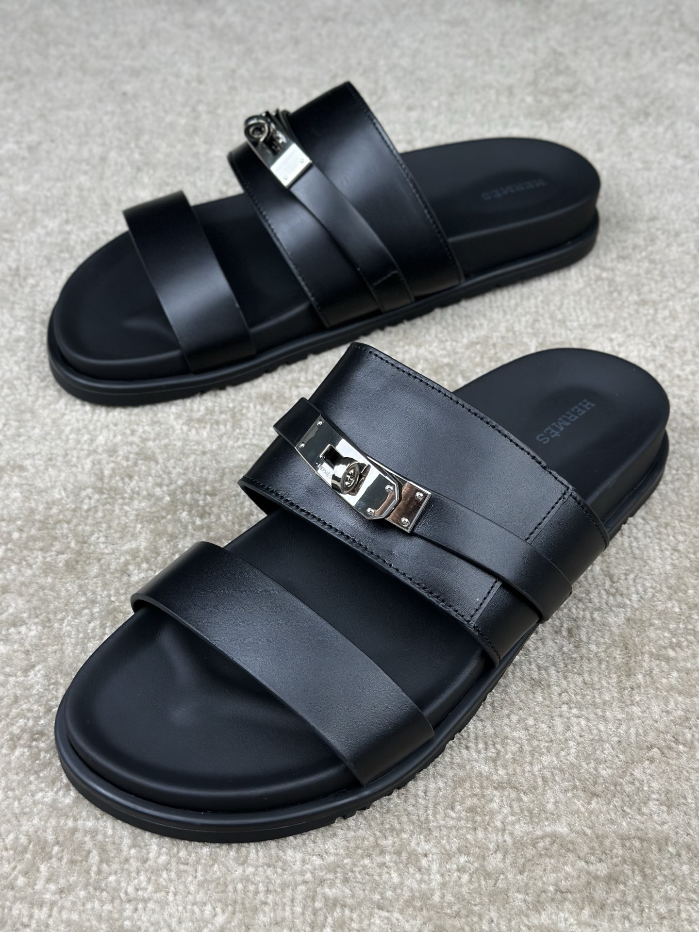 Hermès Jackson Sandals - Black Leather, Silver Hardware | Sizes 38-47 4 i1741412905837 512 0 3